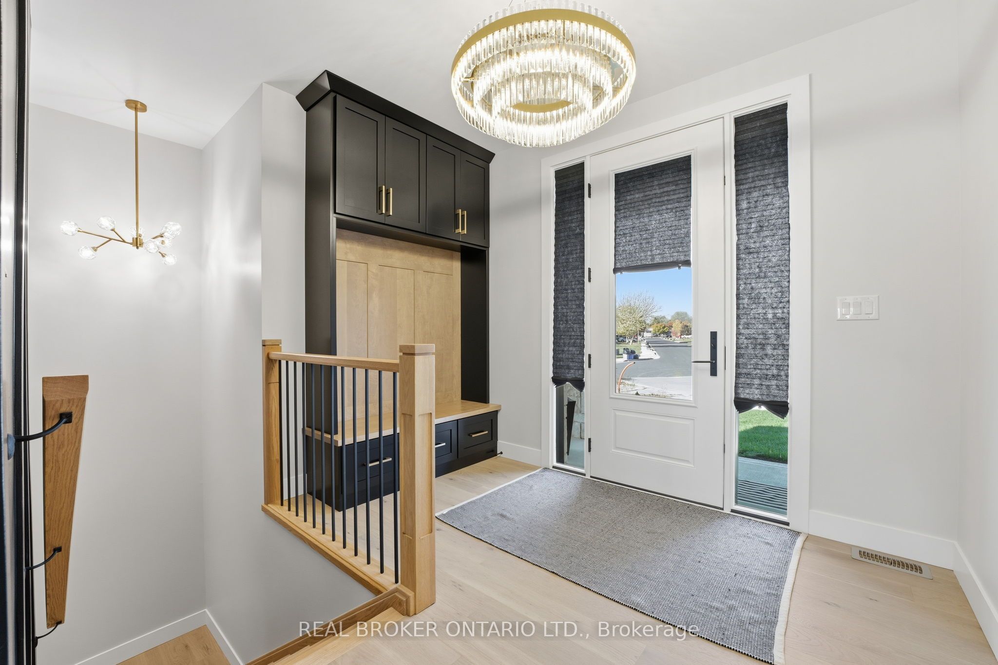 48 Rebecca Drive Property Photo 3