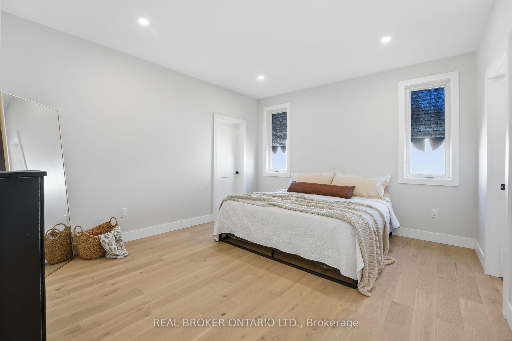 48 Rebecca Drive Property Photo 16