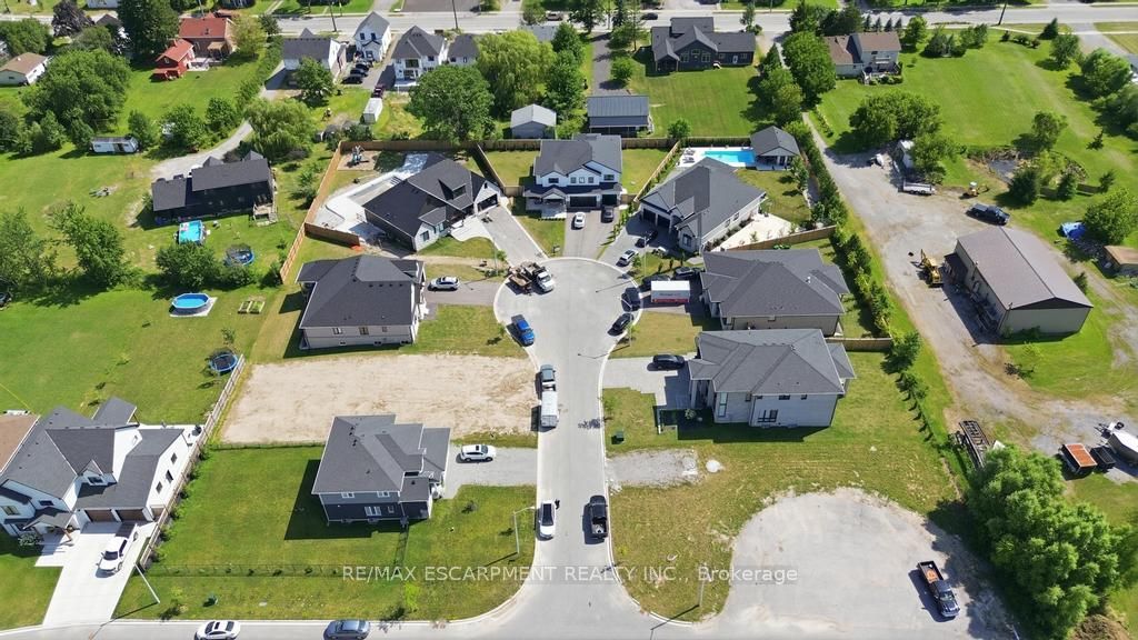 3647 Vosburgh Place Property Photo 4