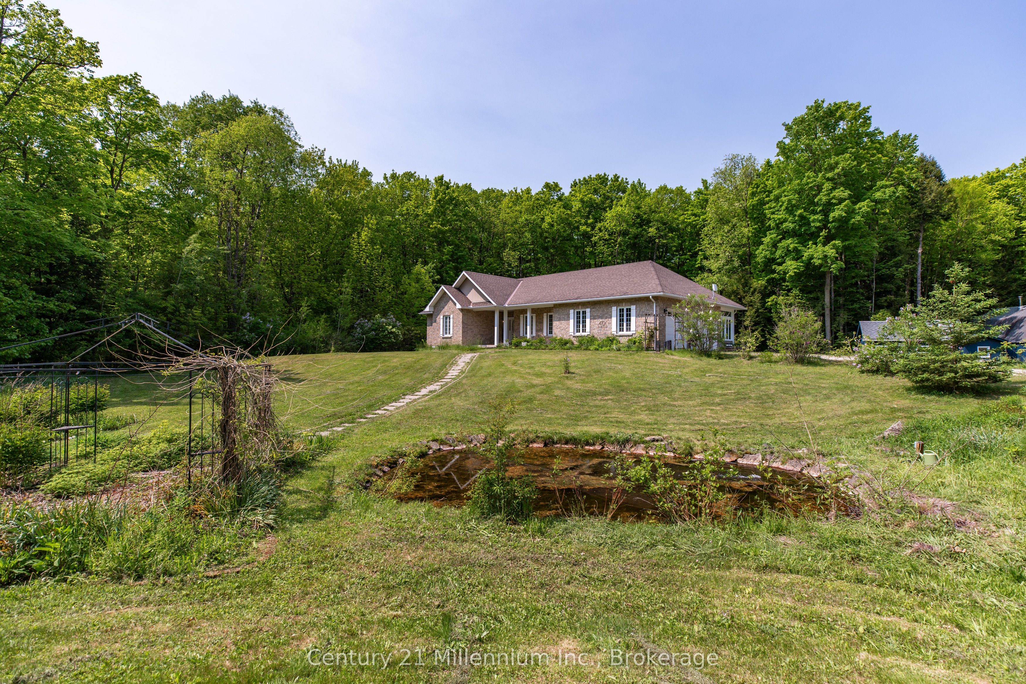215319 Concession 4 Property Photo 47