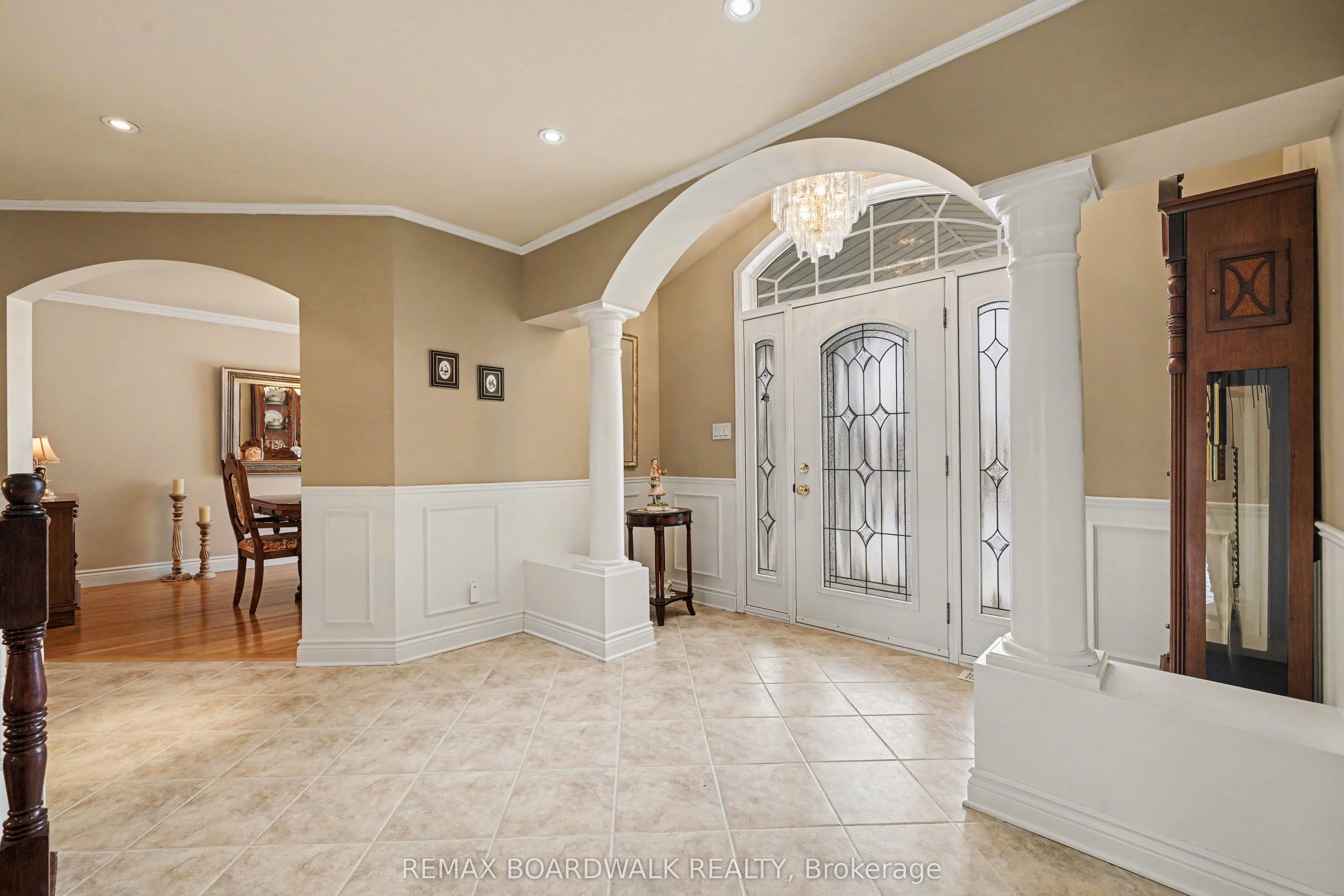 819 Laval Street Property Photo 3
