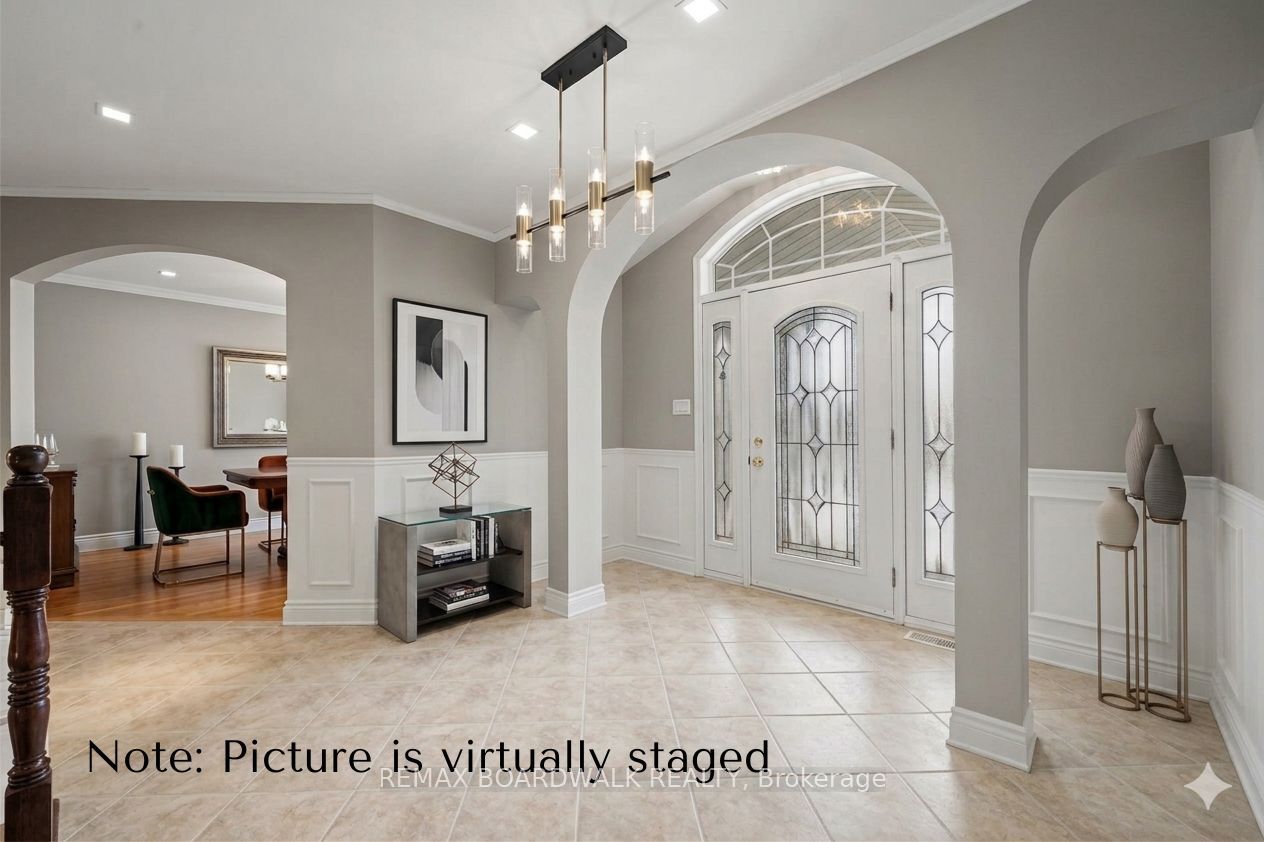 819 Laval Street Property Photo 4