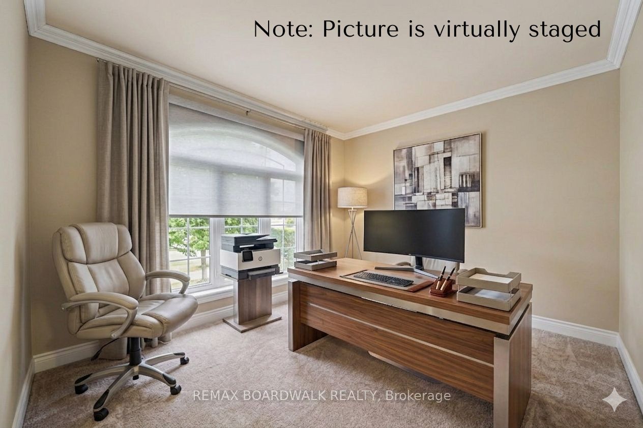 819 Laval Street Property Photo 8