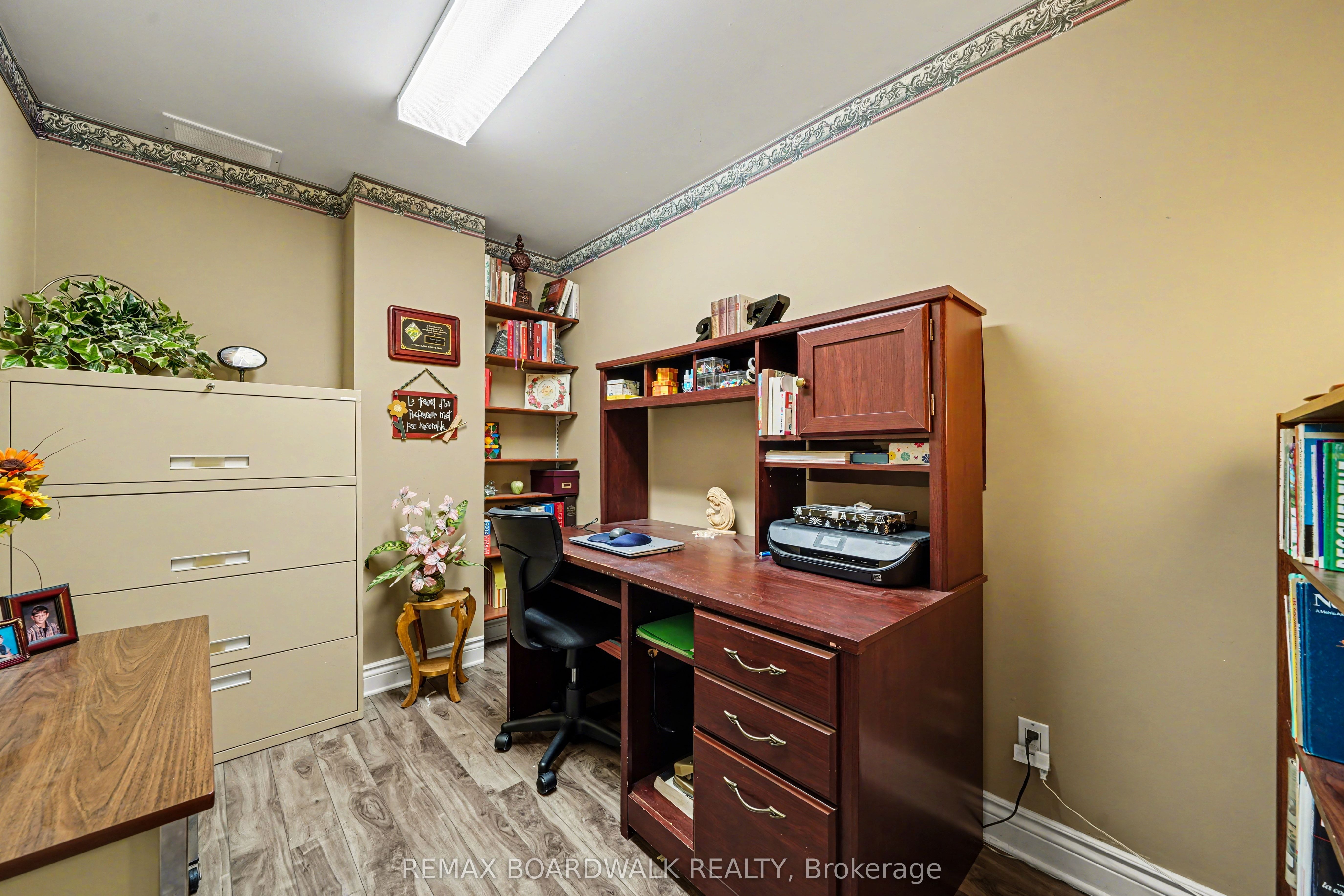 819 Laval Street Property Photo 29