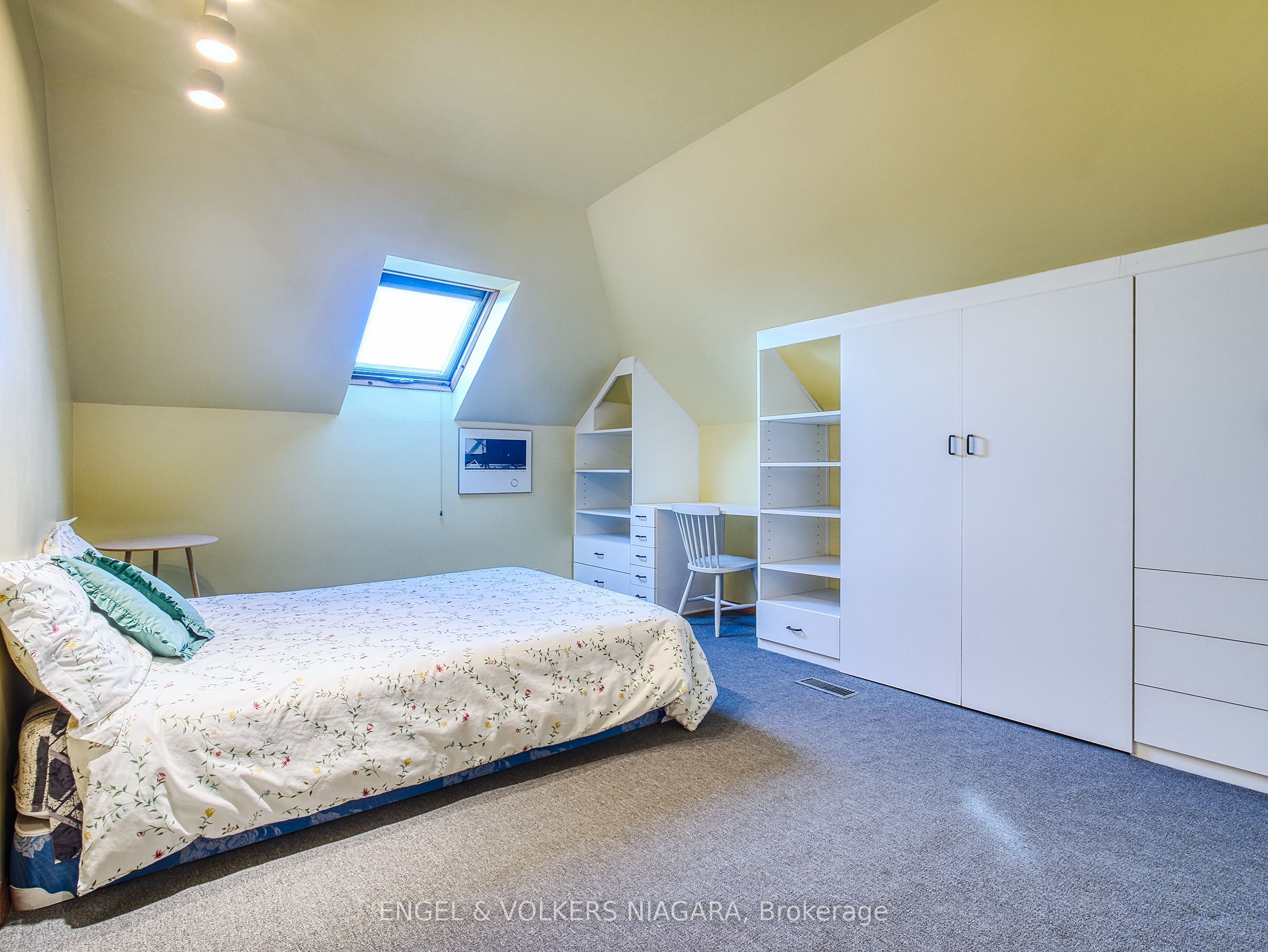 1577 Line 6 Road Property Photo 13