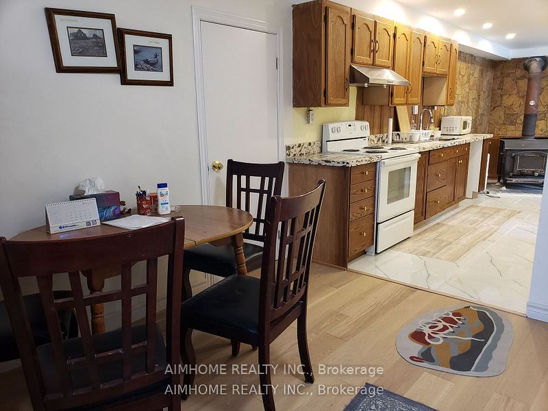 776211 Highway 10 E Unit 2 Property Photo 6