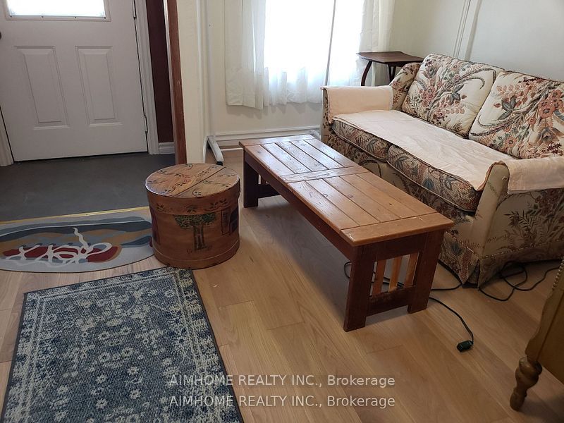 776211 Highway 10 E Unit 2 Property Photo 7