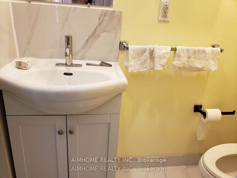 776211 Highway 10 E Unit 2 Property Photo 11