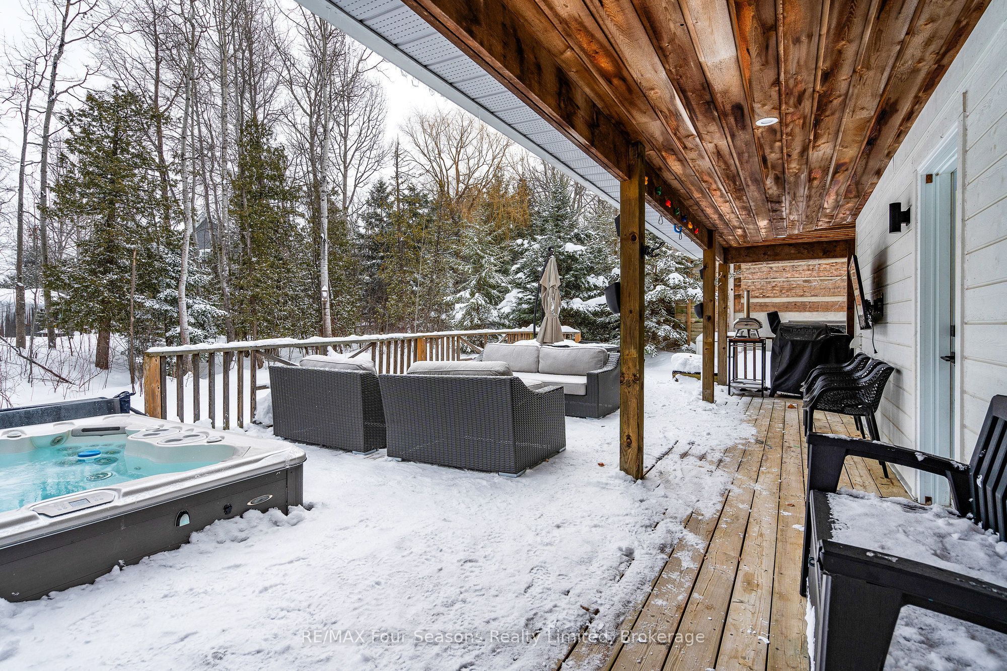 141 Aspen Way Property Photo 13