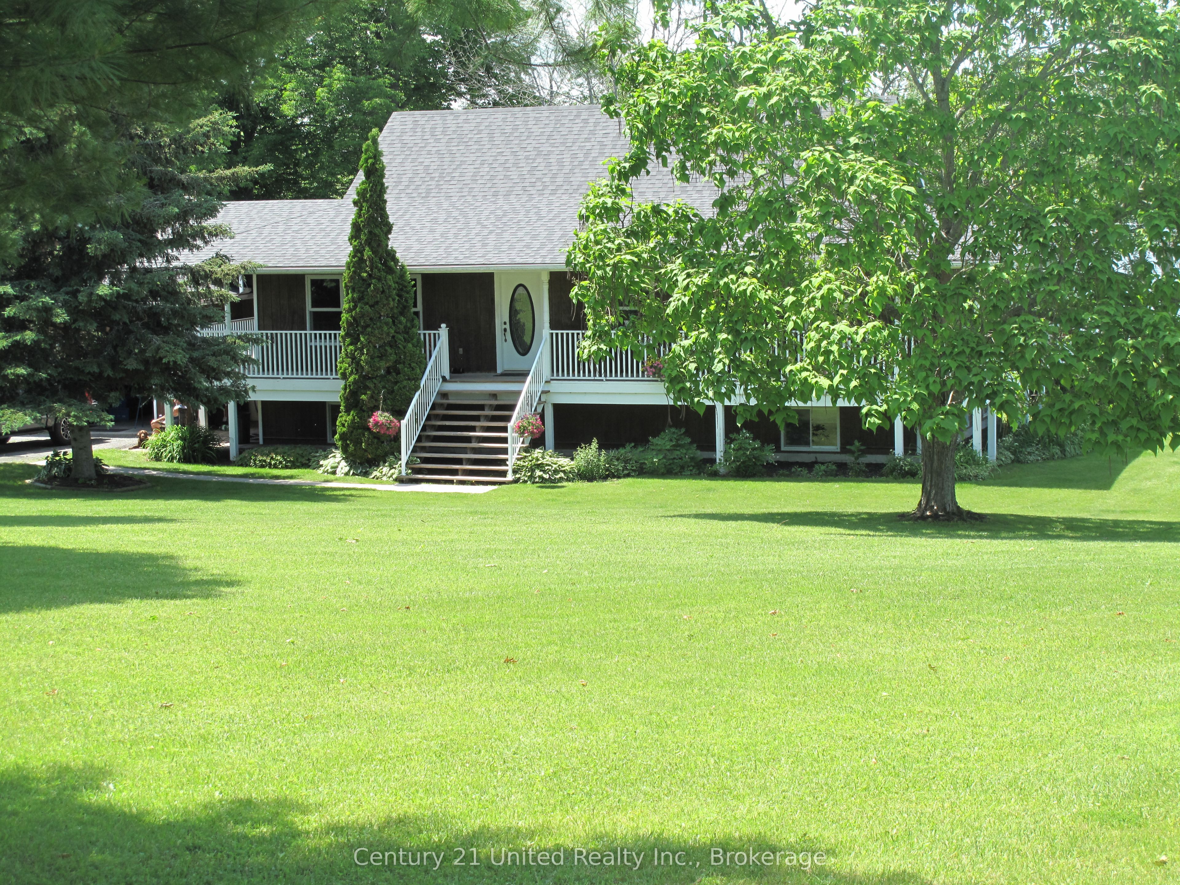 236 Friendly Acres Road Property Photo 2