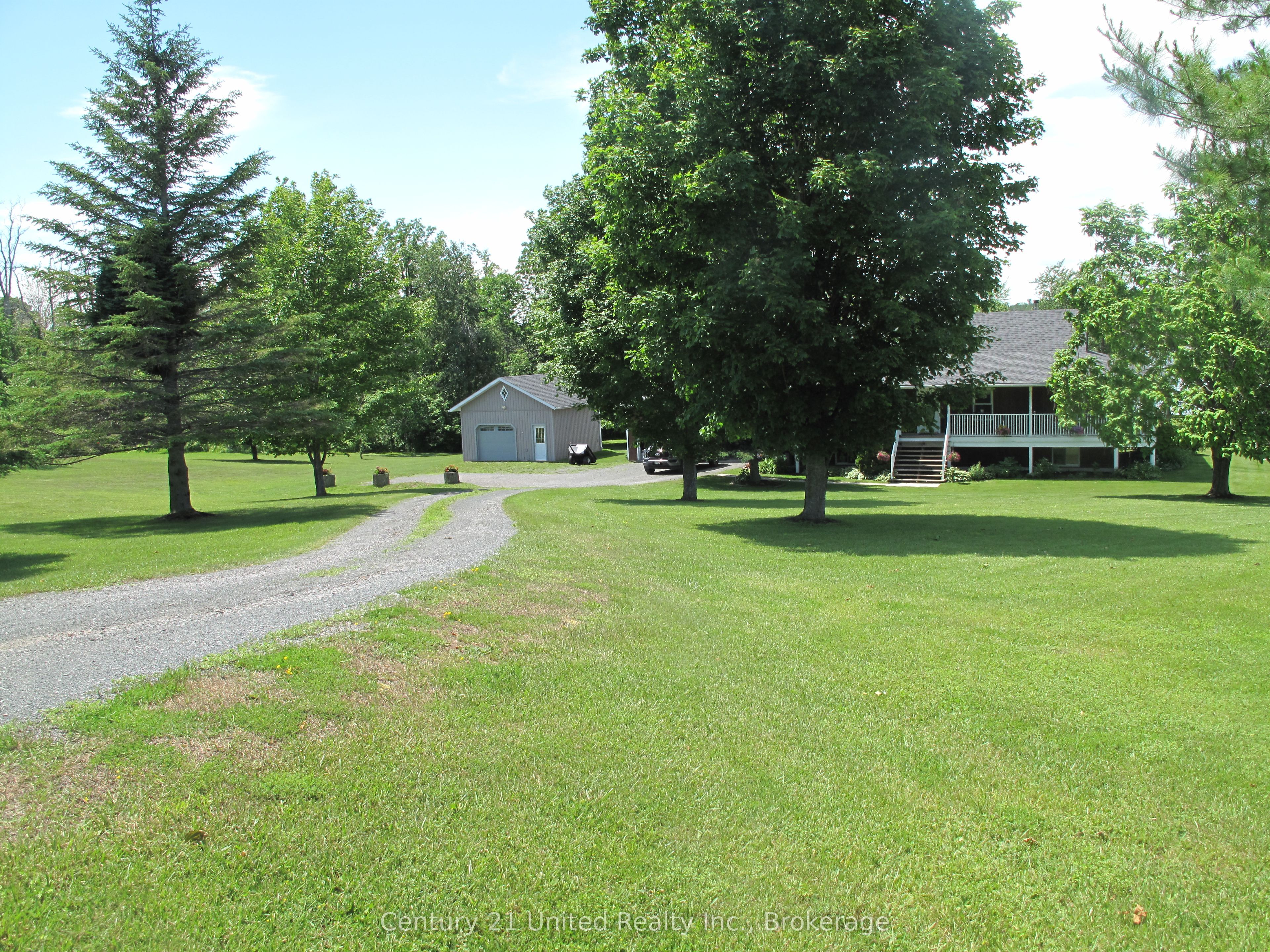 236 Friendly Acres Road Property Photo 4