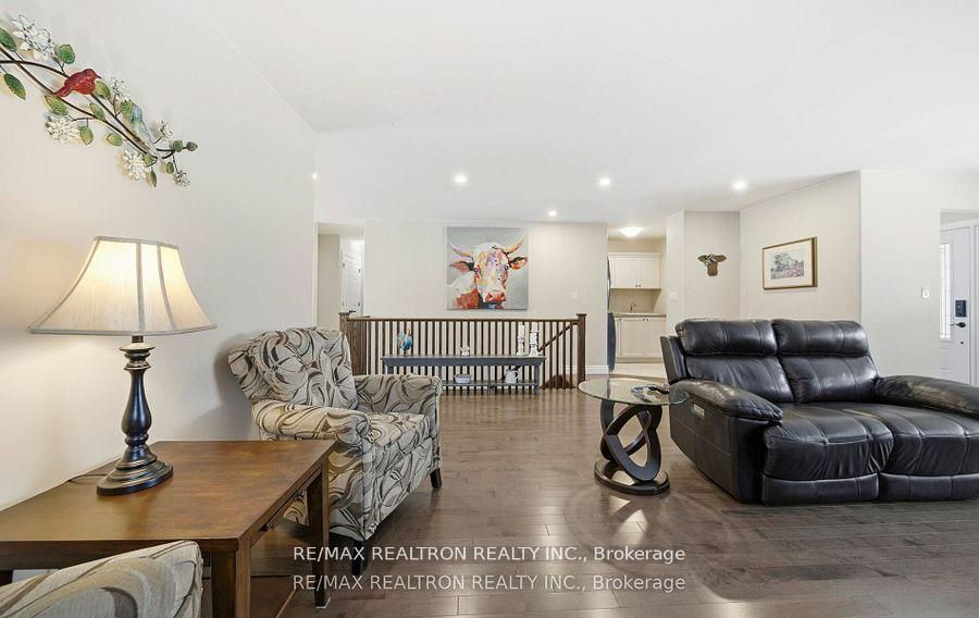 43 King Street Property Photo 10