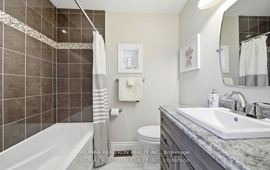 43 King Street Property Photo 23