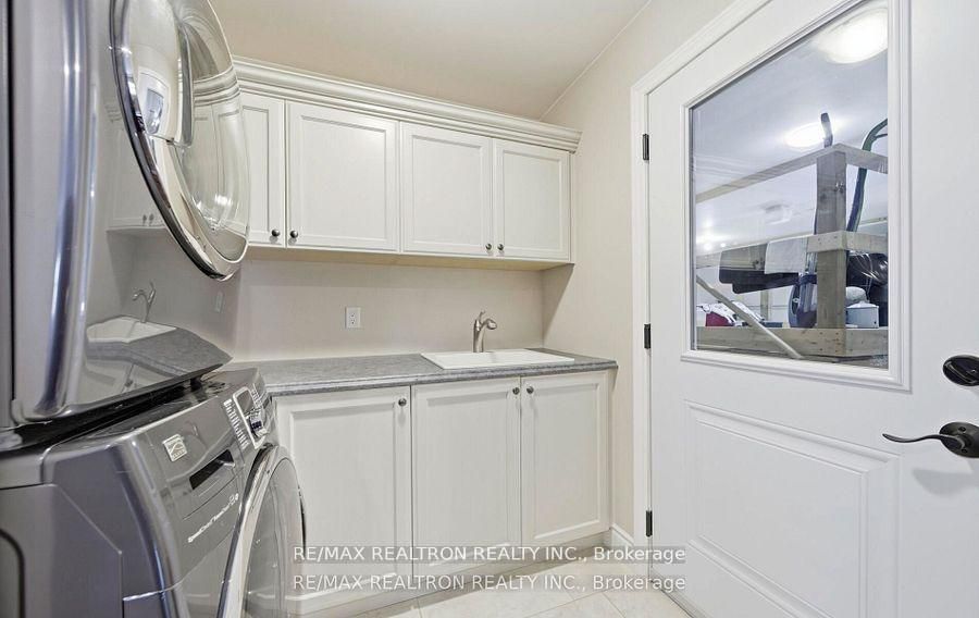 43 King Street Property Photo 29