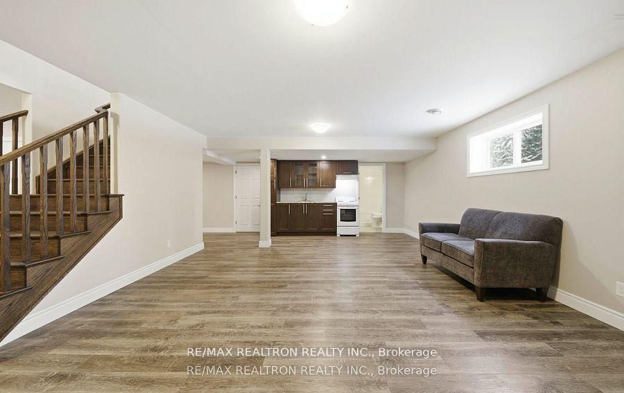 43 King Street Property Photo 31