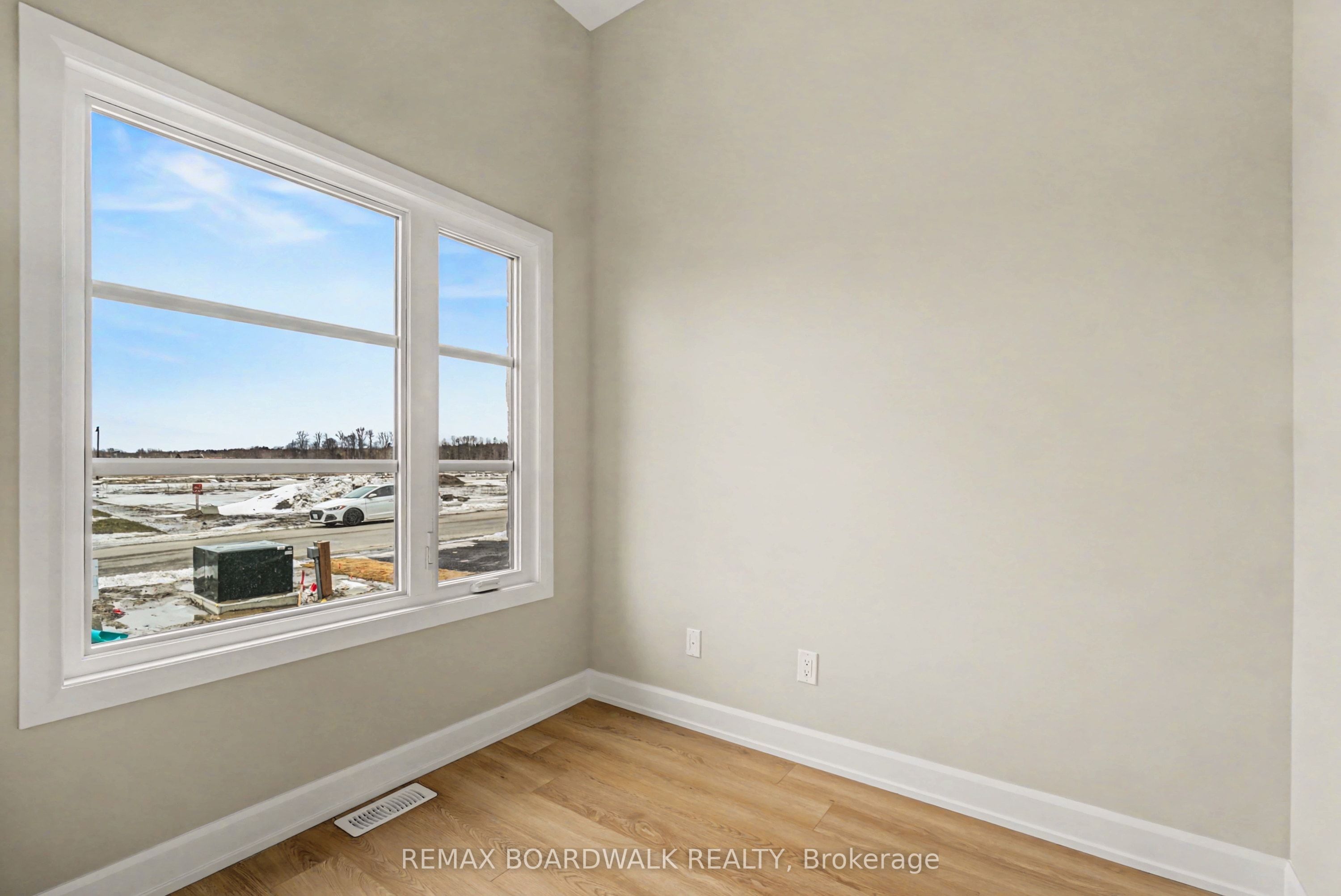 404 Falcon Lane Property Photo 15
