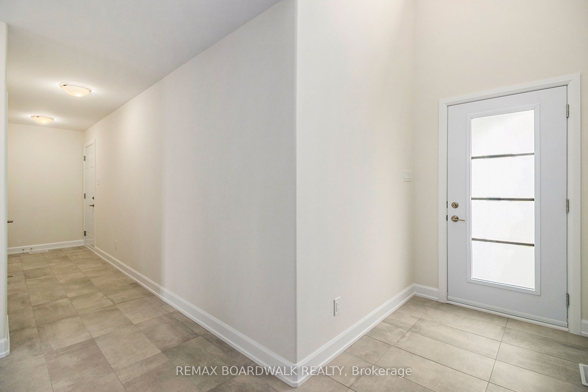 464 Falcon Lane Property Photo 2