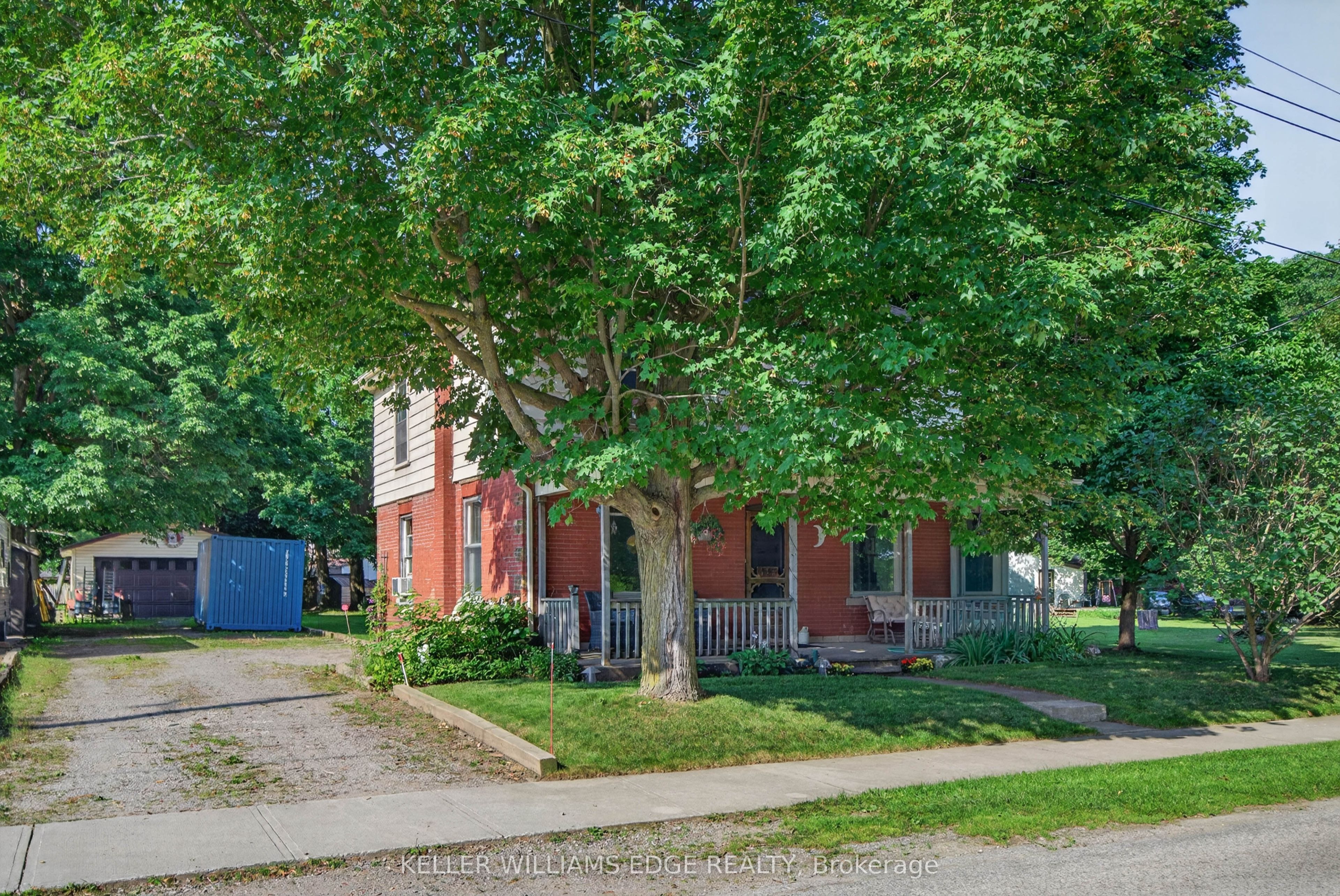113 Freelton Road Property Photo 2