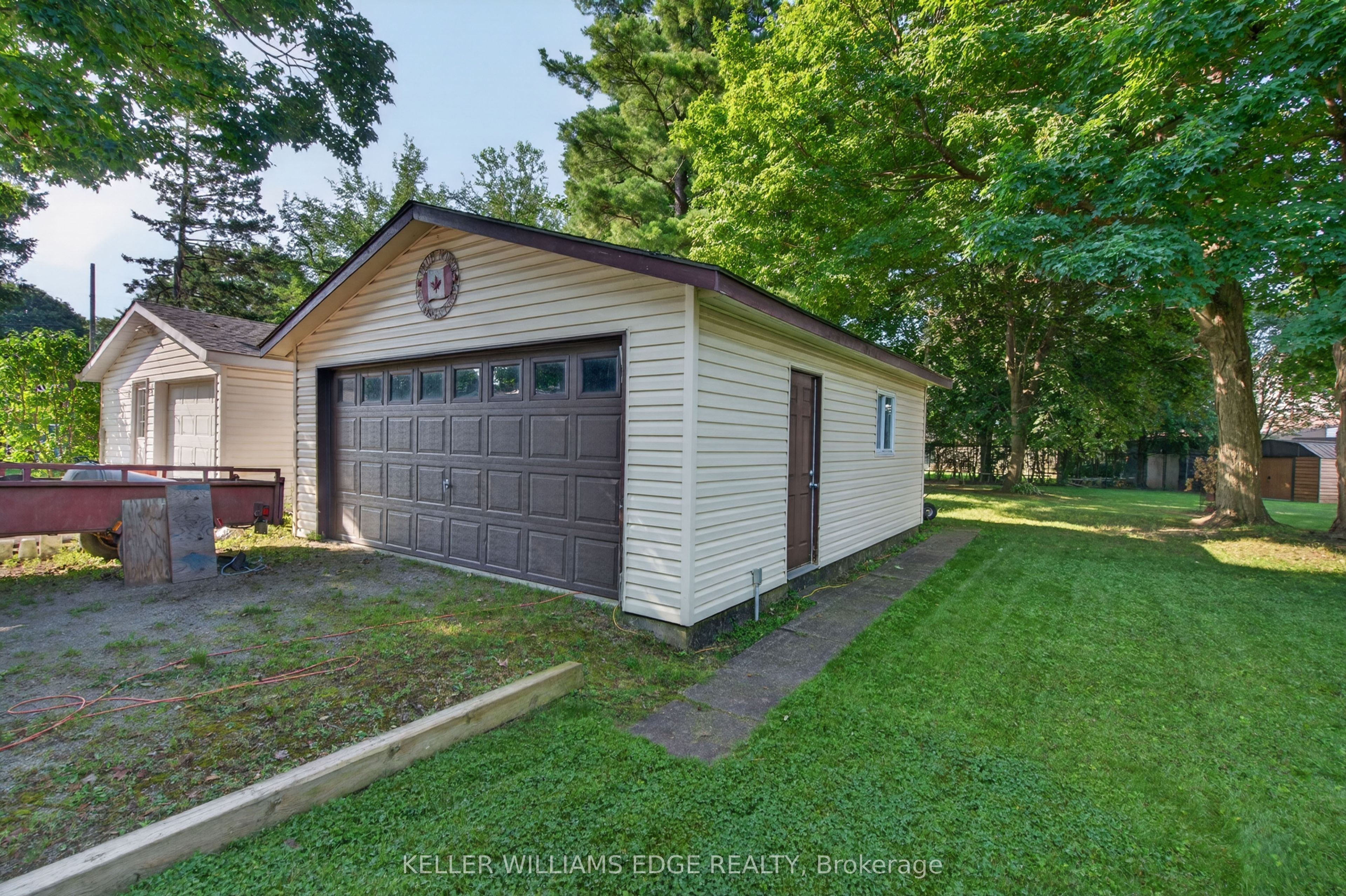 113 Freelton Road Property Photo 3