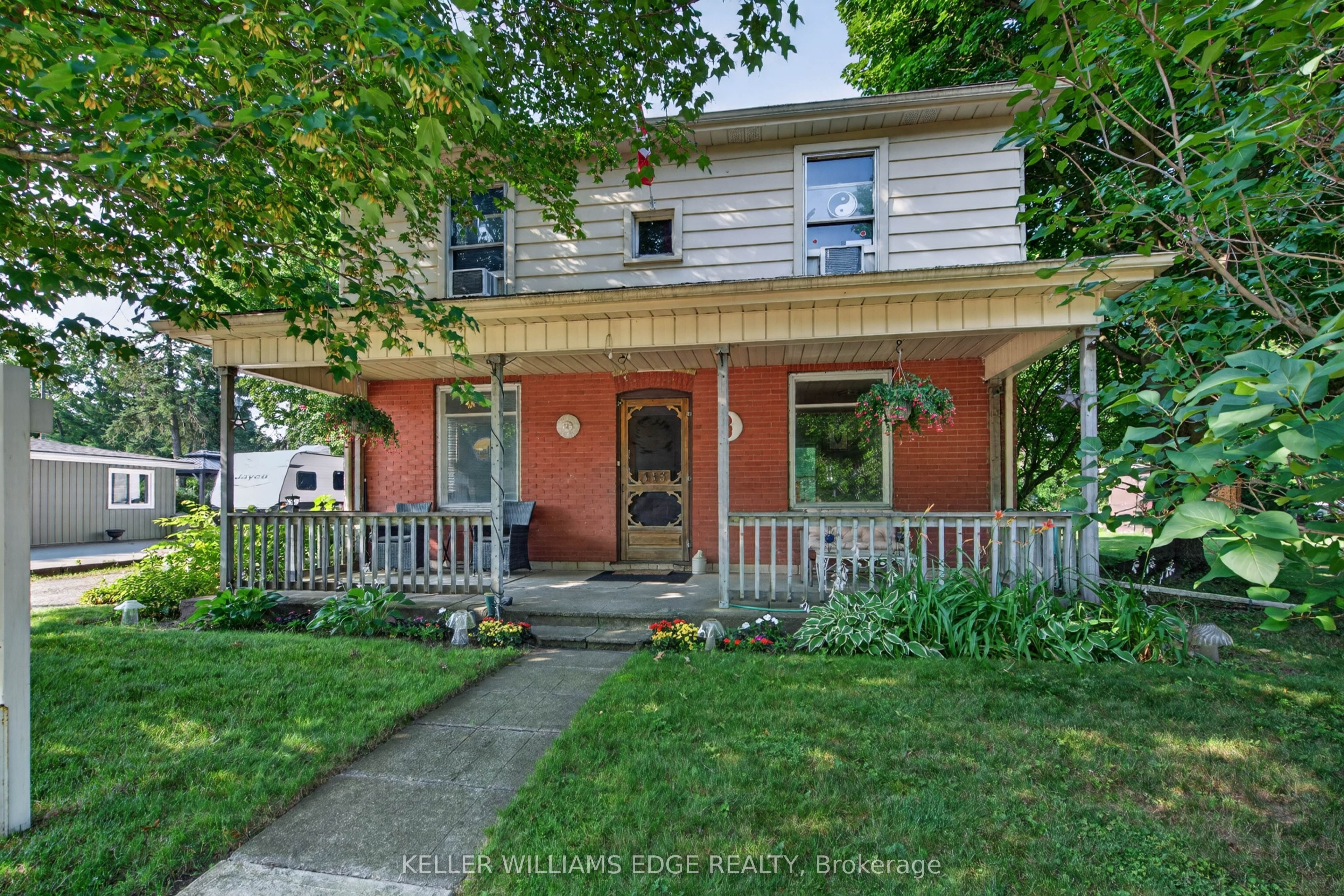 113 Freelton Road Property Photo 5