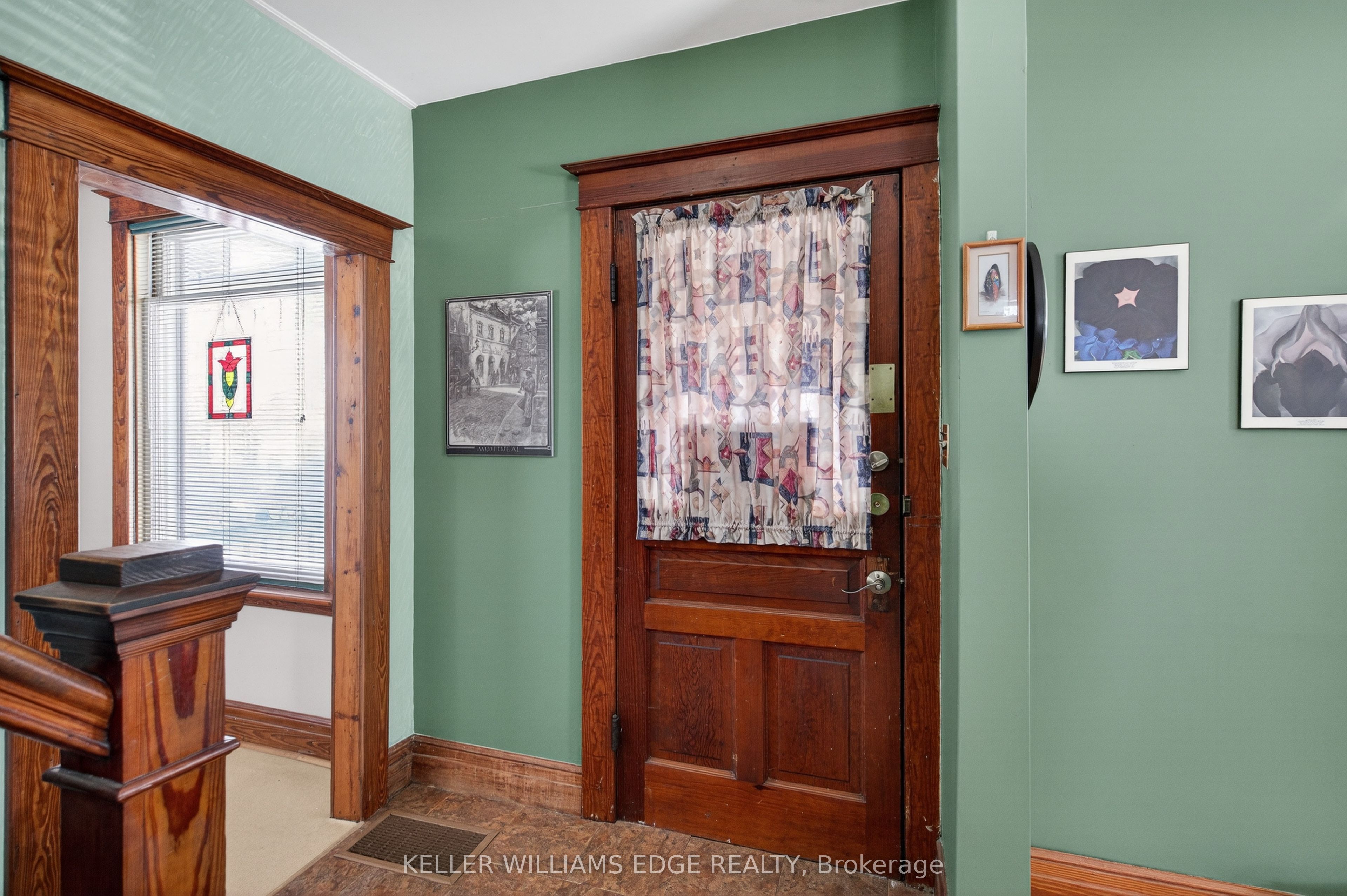 113 Freelton Road Property Photo 7