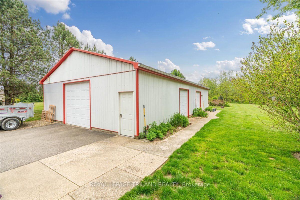 3115 Napperton Drive Property Photo 4