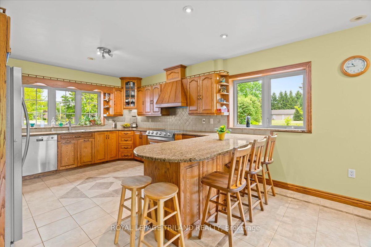 3115 Napperton Drive Property Photo 15