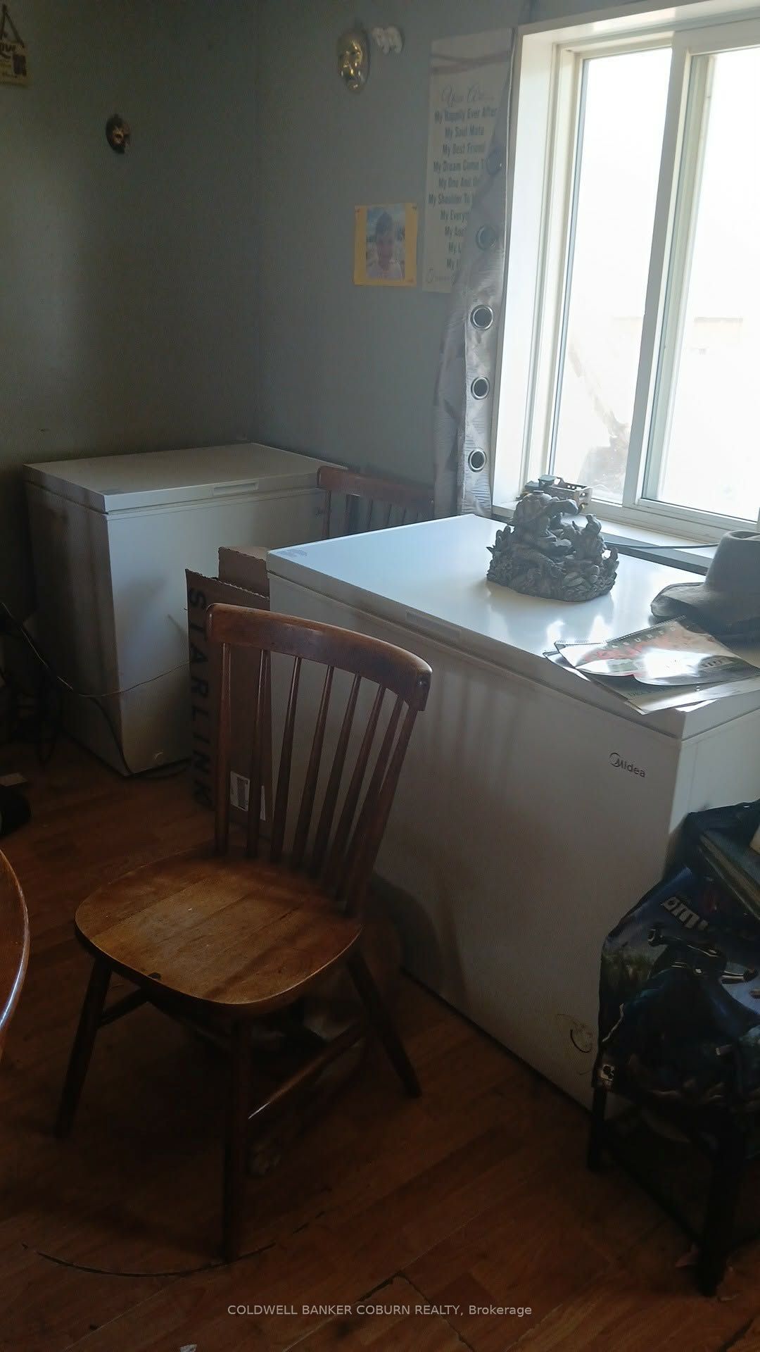 11574 Rowena Road Property Photo 6