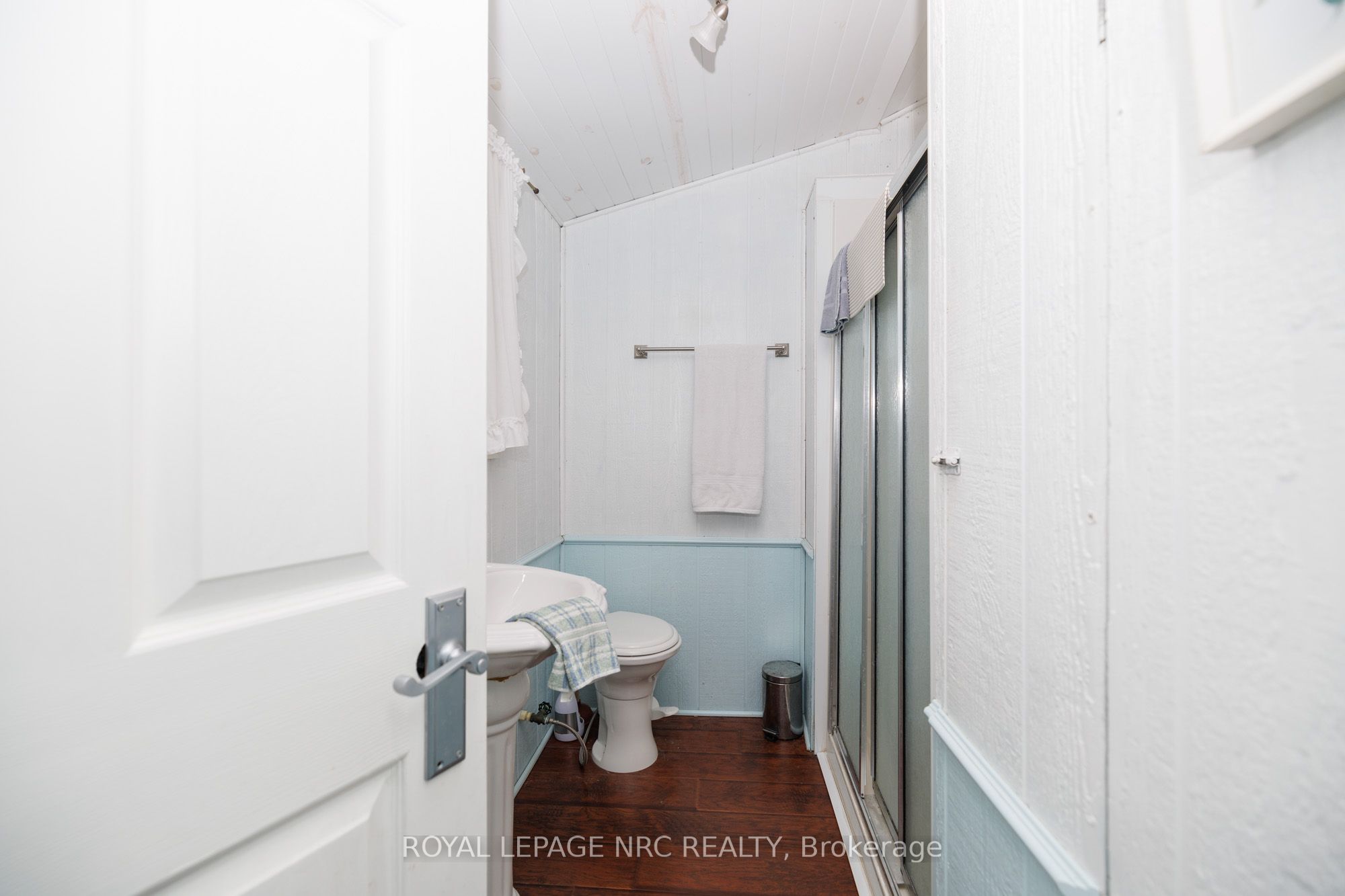6 Firelane 14d Road Property Photo 8