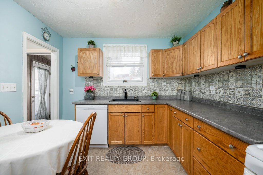 96 Elgin Street Property Photo 12