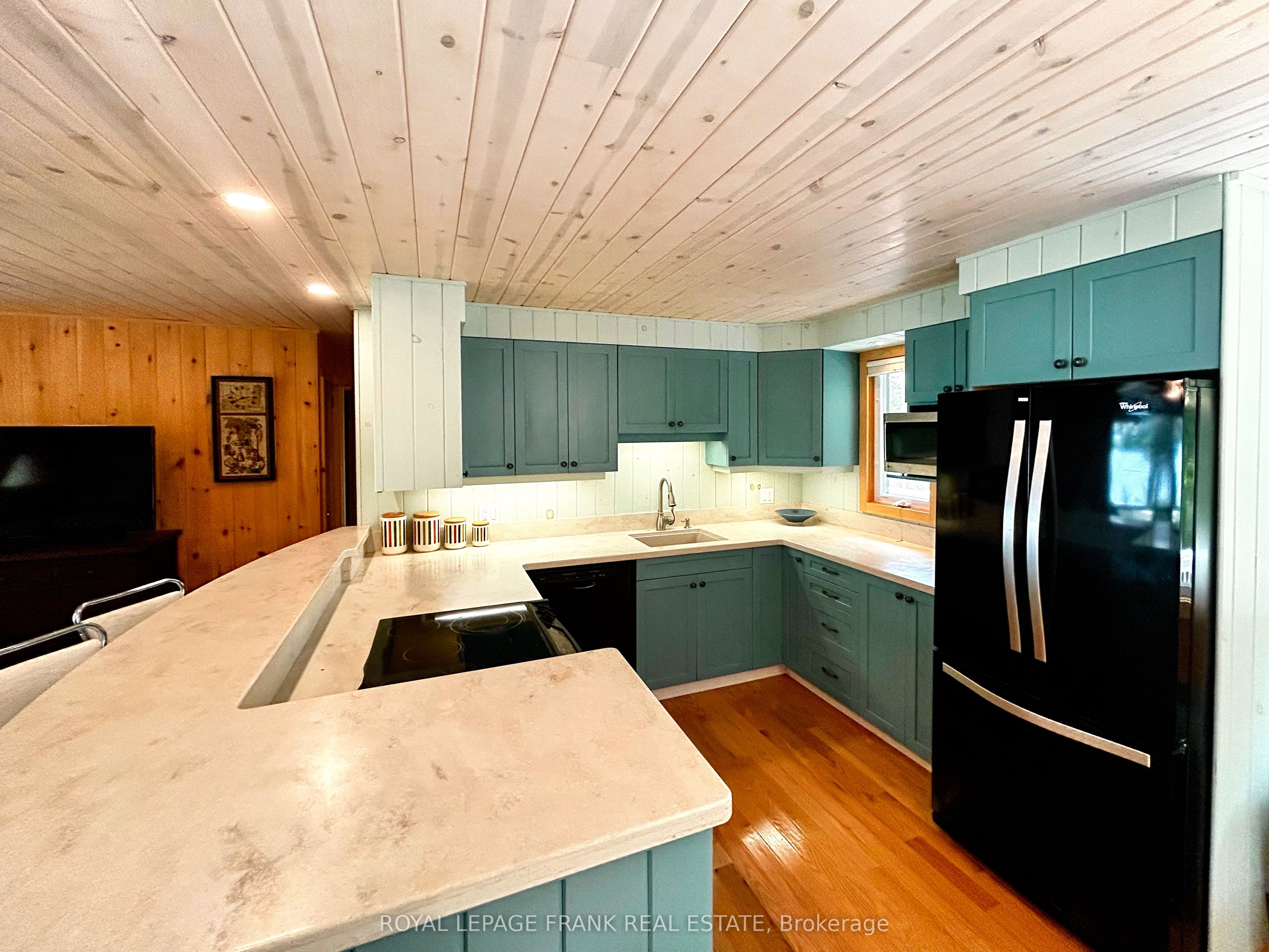 2295 Stony Lake Isl 17 Property Photo 7