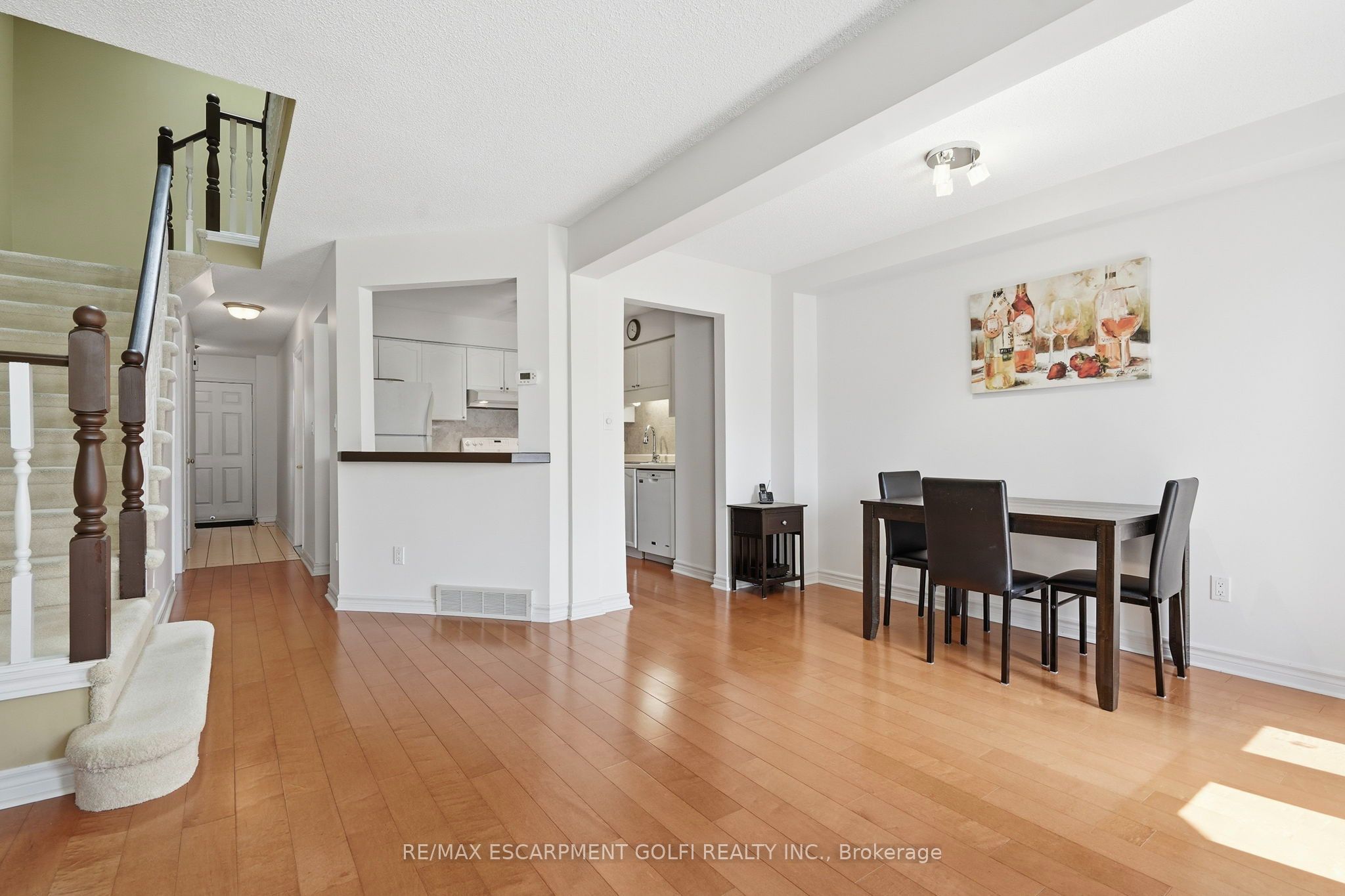 53 Myrtle Avenue Property Photo 9