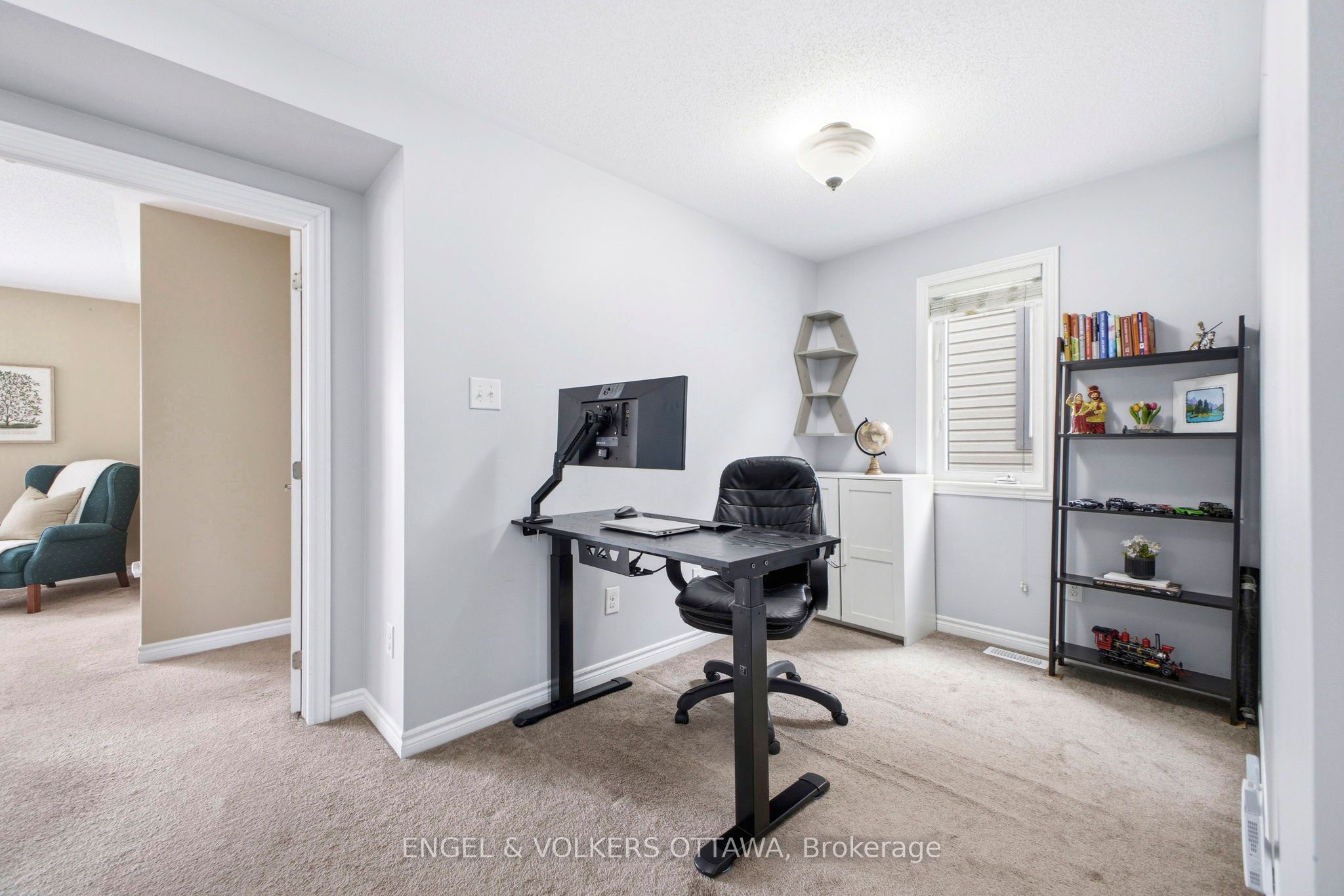 2206 Watercolours Way Property Photo 27