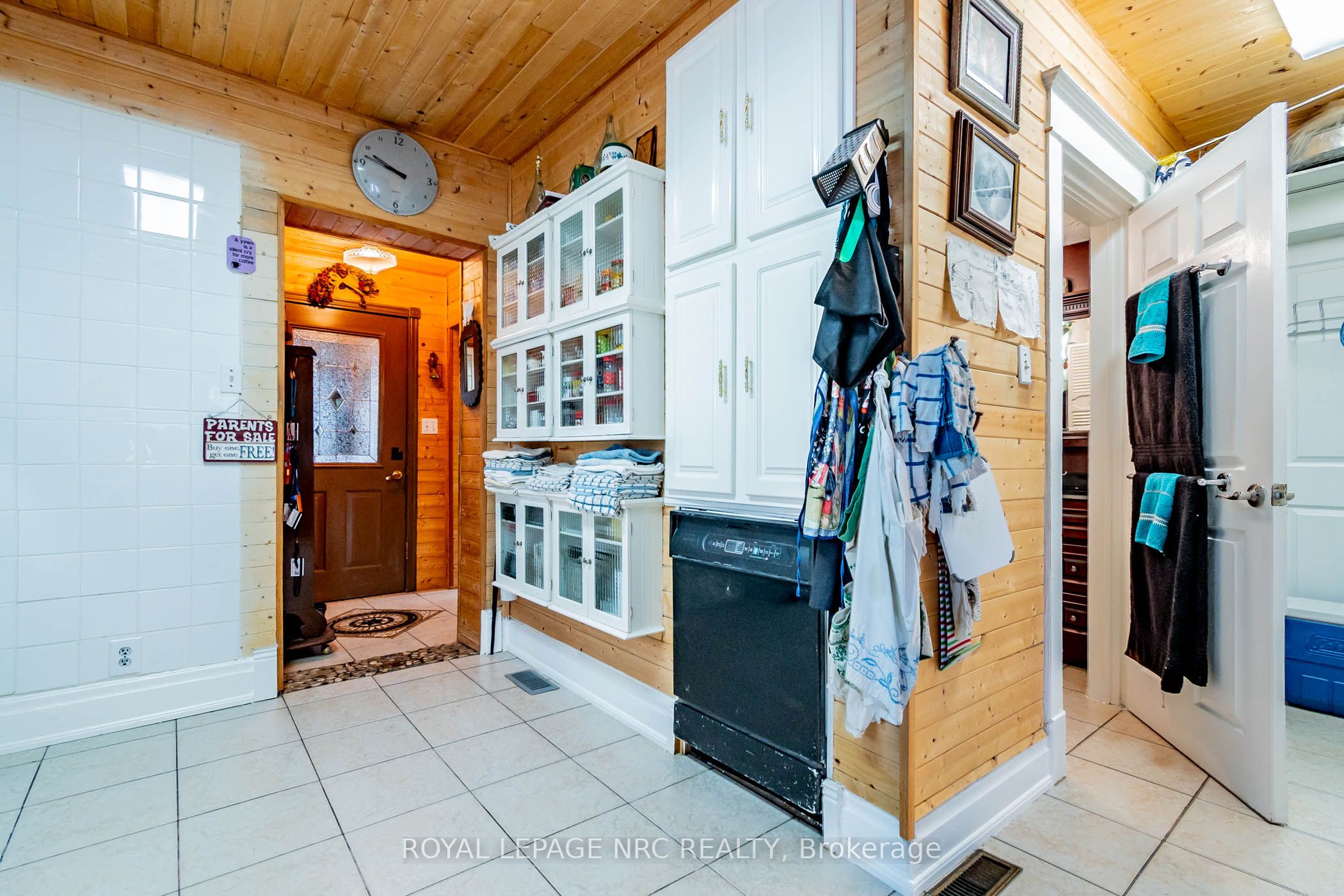 6490 Thorold Stone Road Property Photo 29