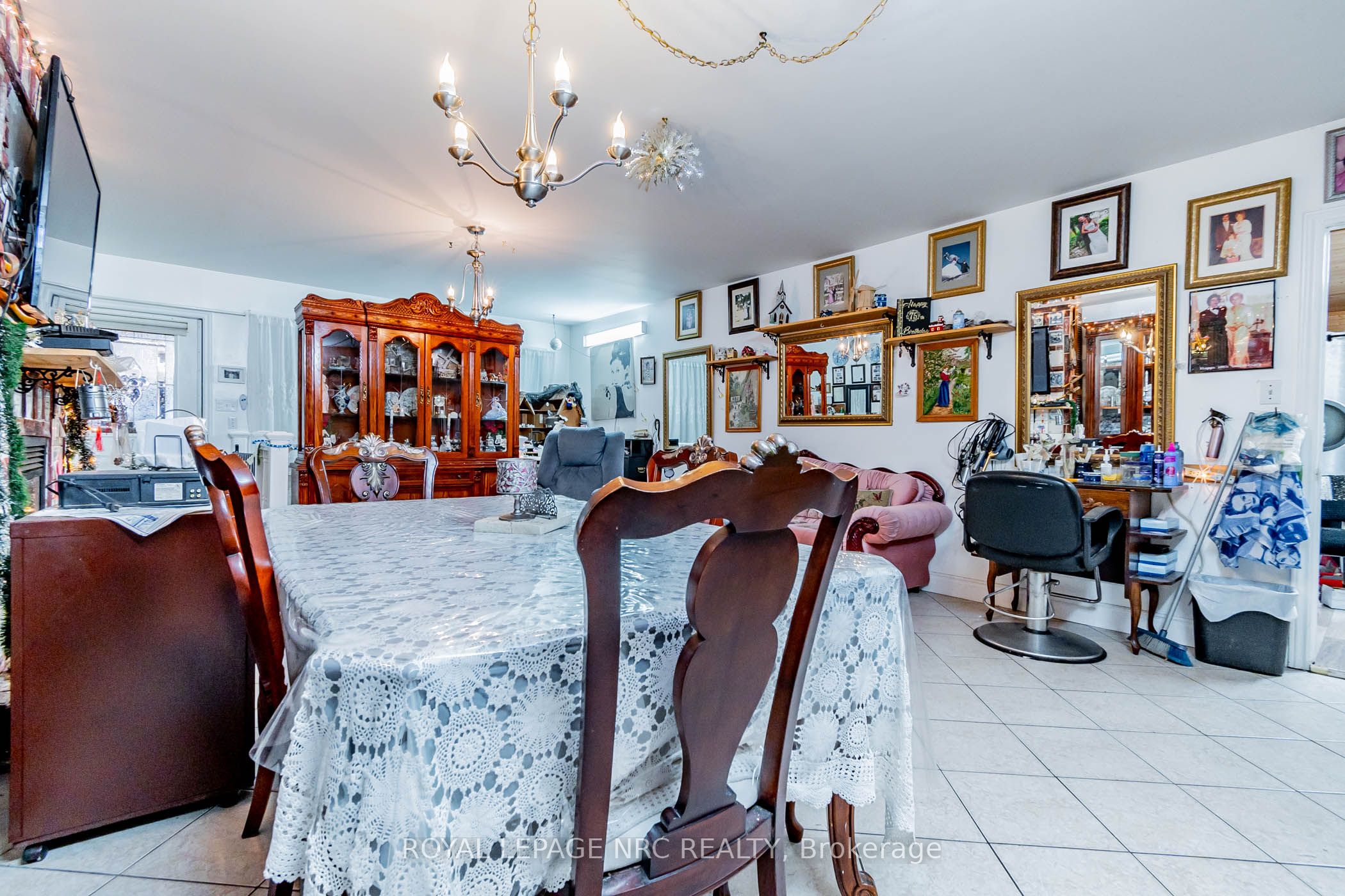 6490 Thorold Stone Road Property Photo 35