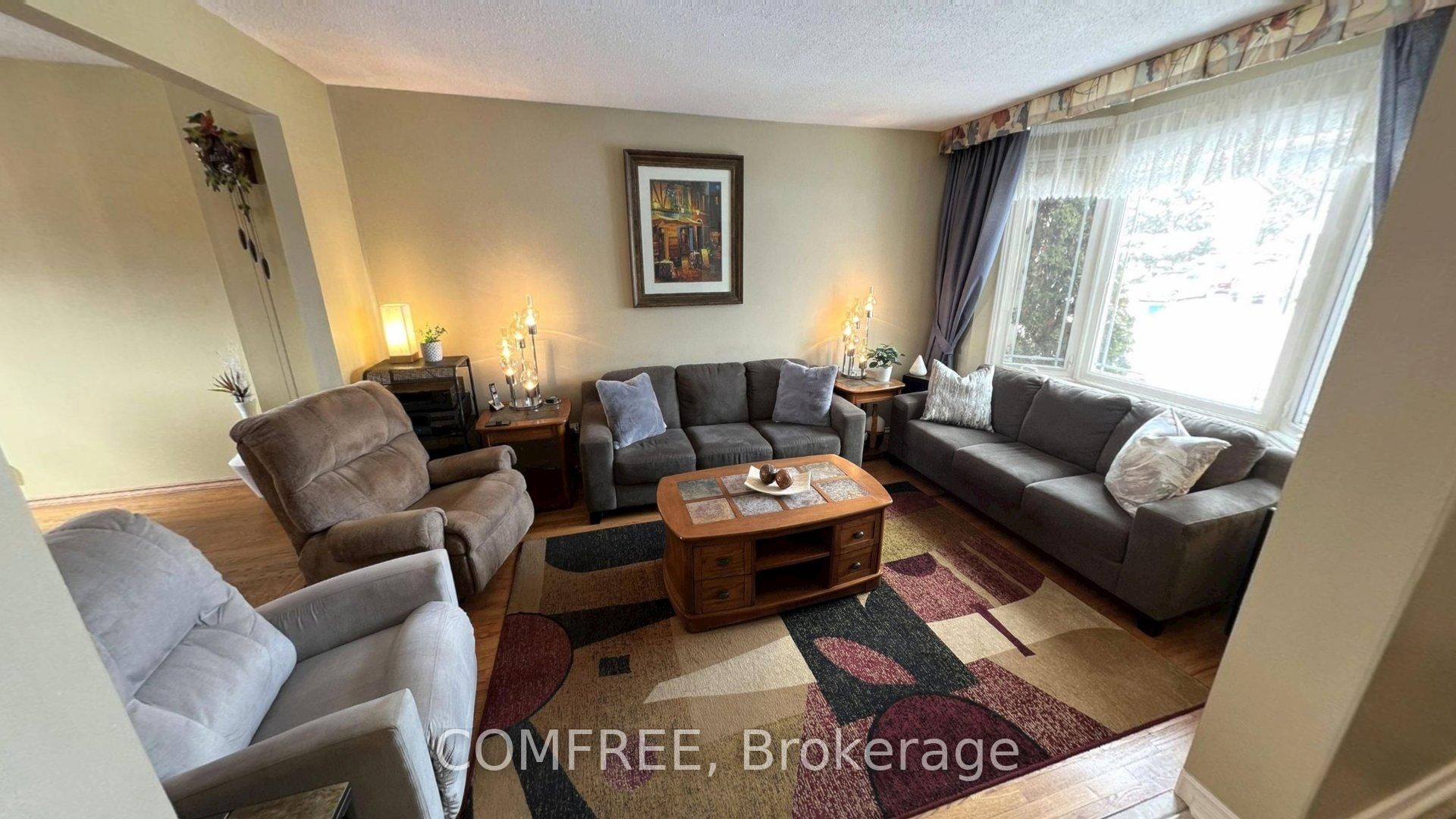 56 Fieldgate Drive Property Photo 3