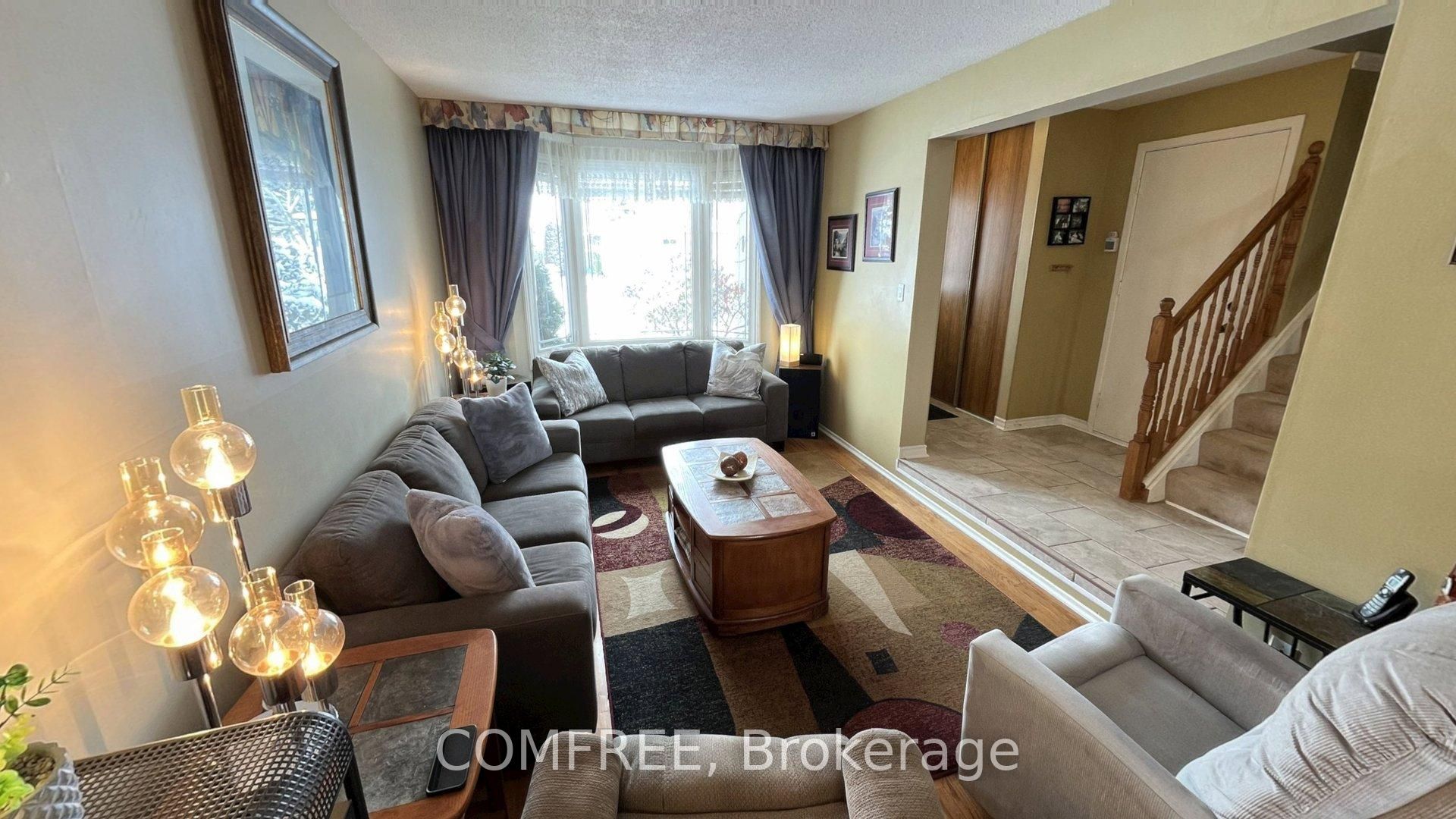 56 Fieldgate Drive Property Photo 4