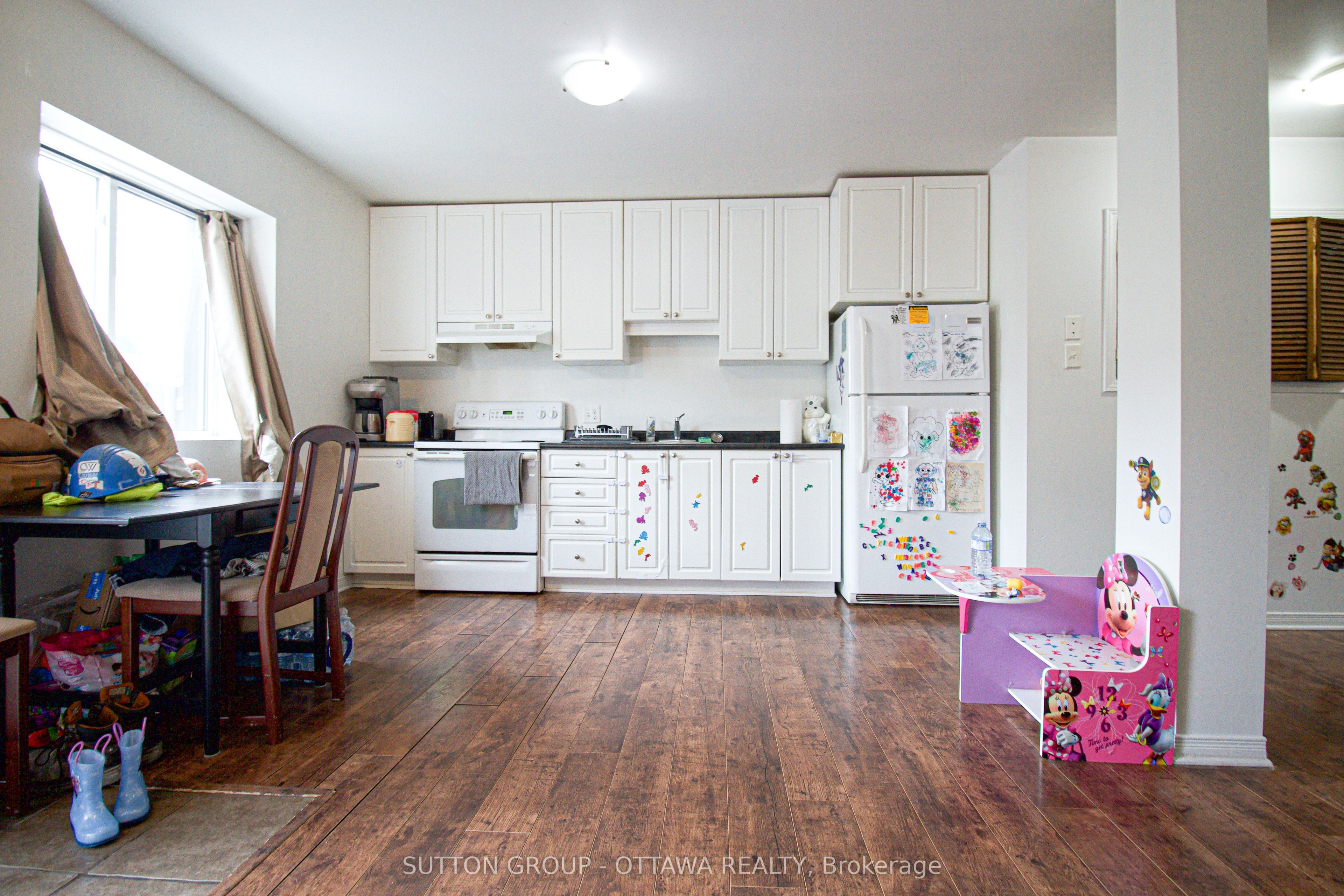 309 Cyr Avenue Property Photo 9