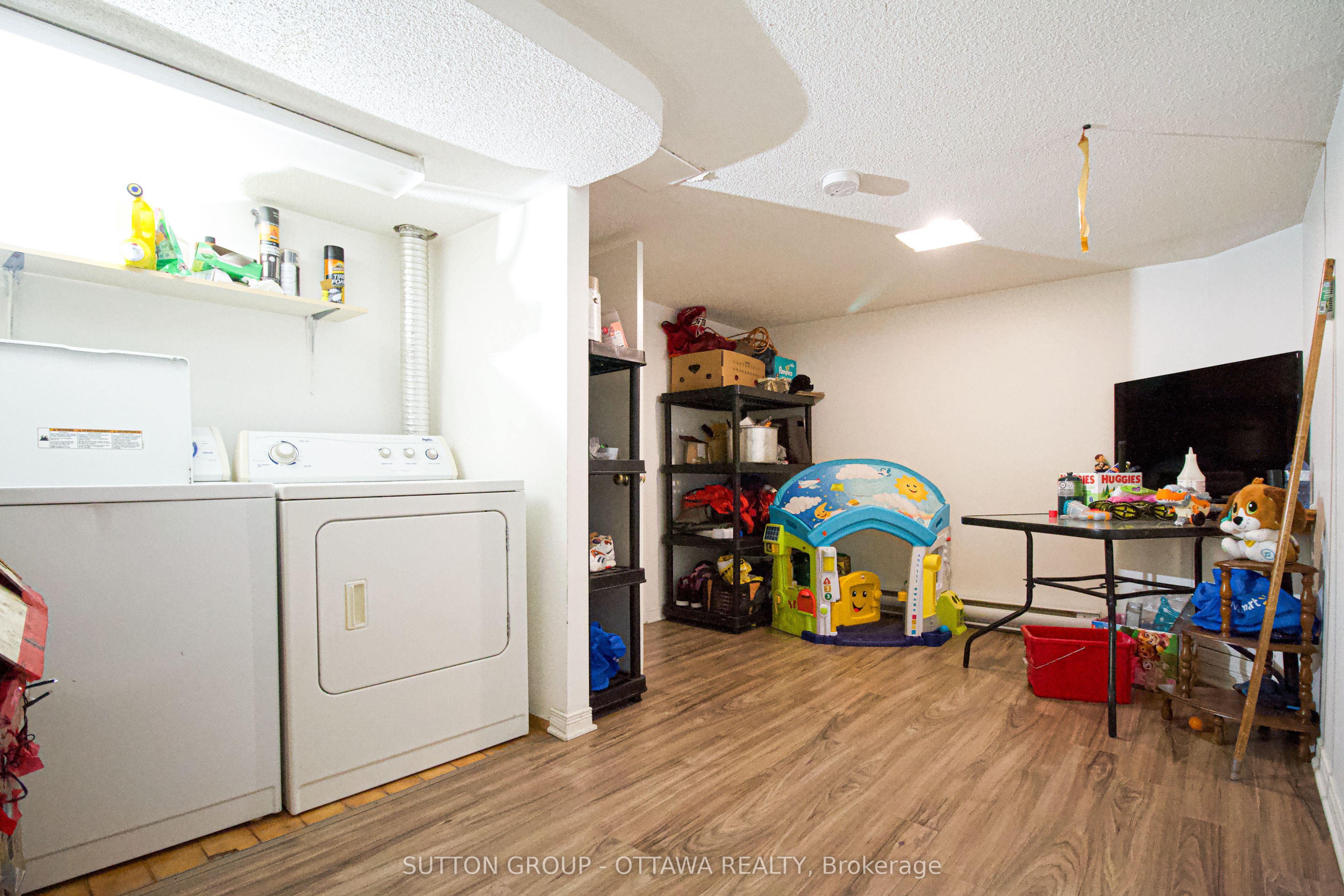 309 Cyr Avenue Property Photo 14