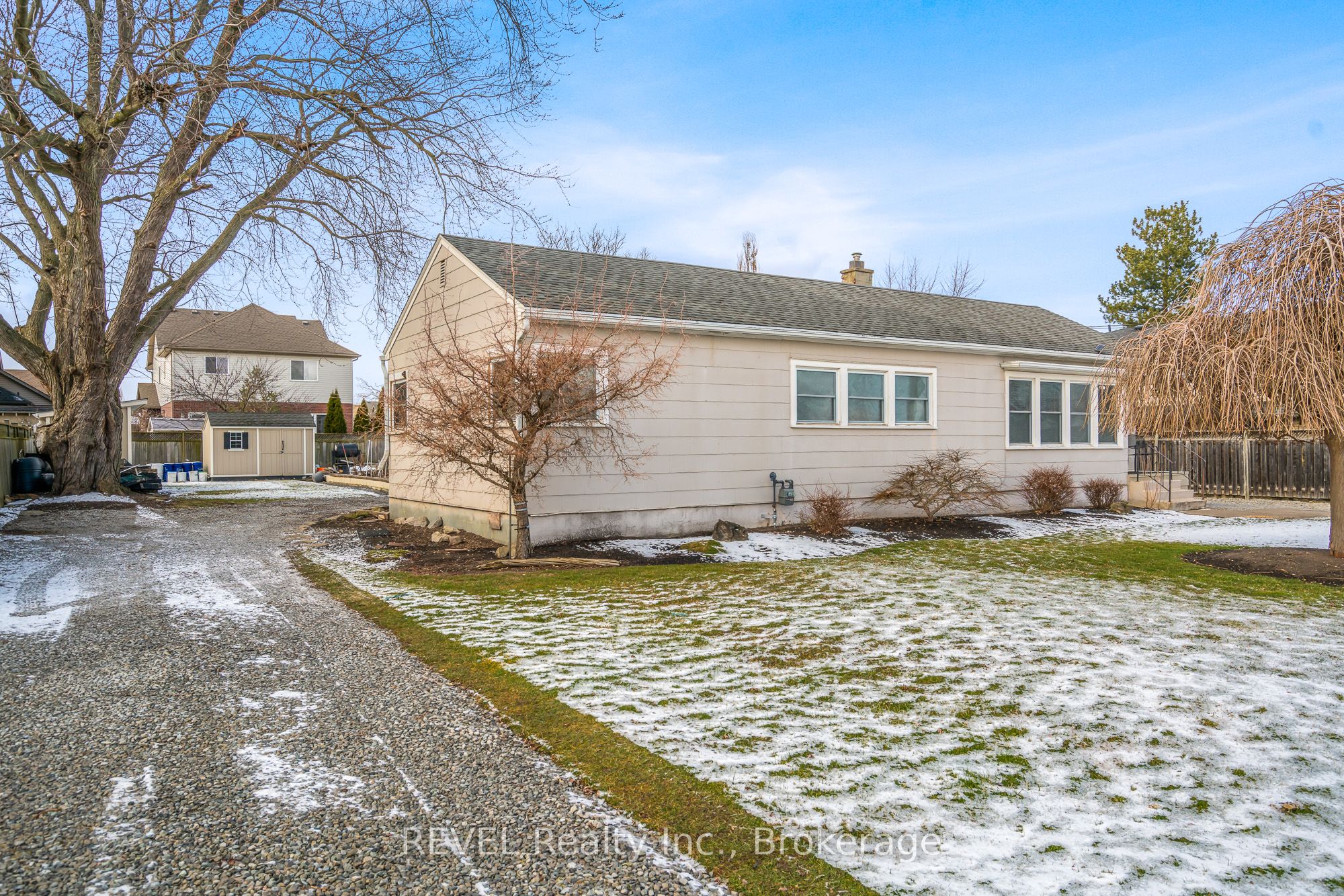 18 Valley Road Property Photo 15