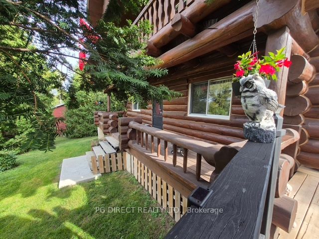 15 Ferguslea Road E Property Photo 6