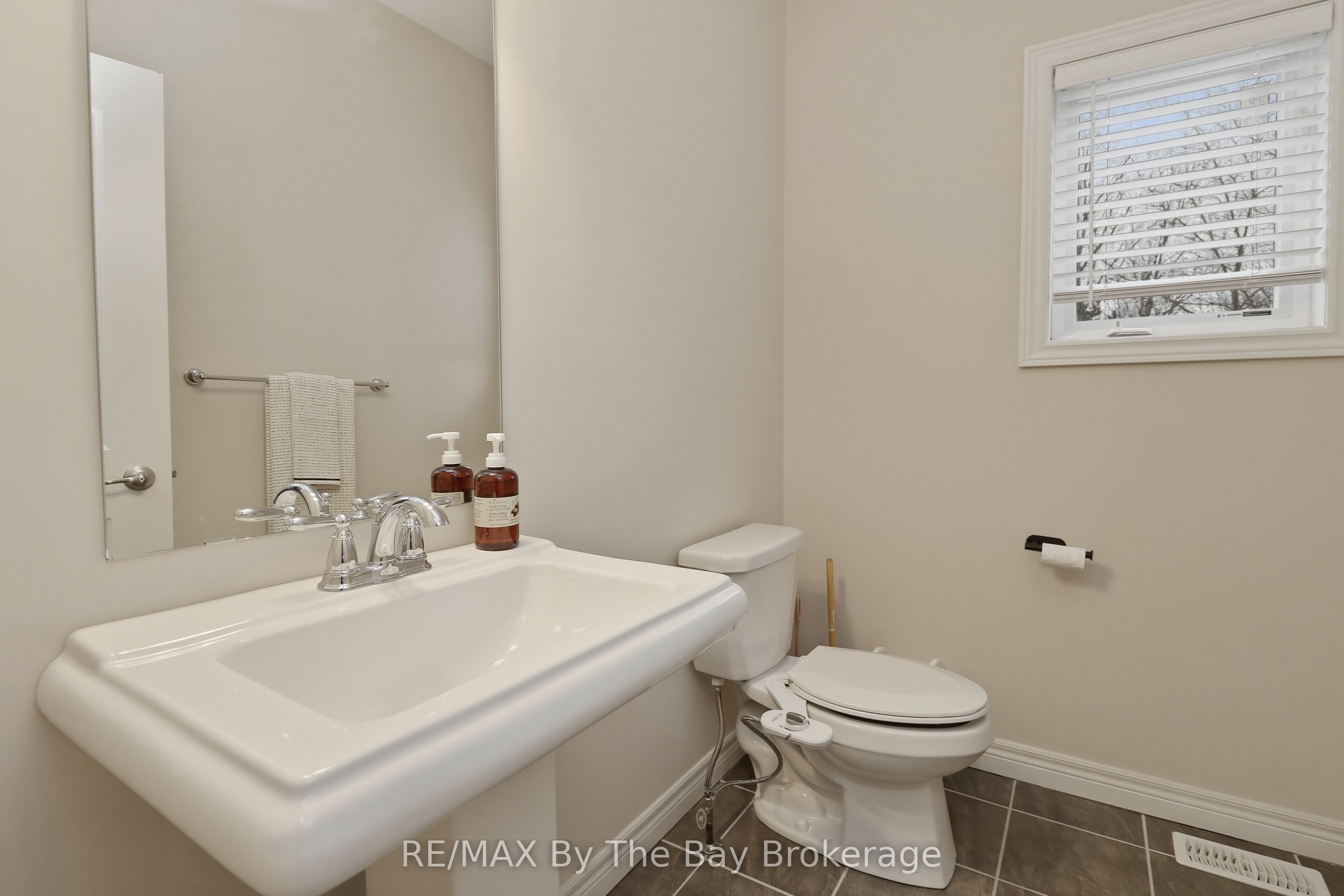 126 Delphi Lane Property Photo 27