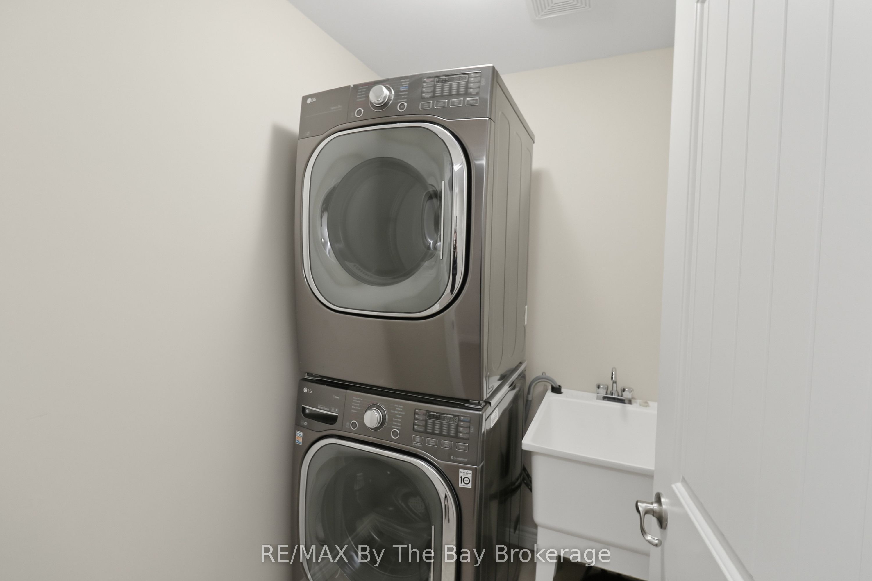 126 Delphi Lane Property Photo 39