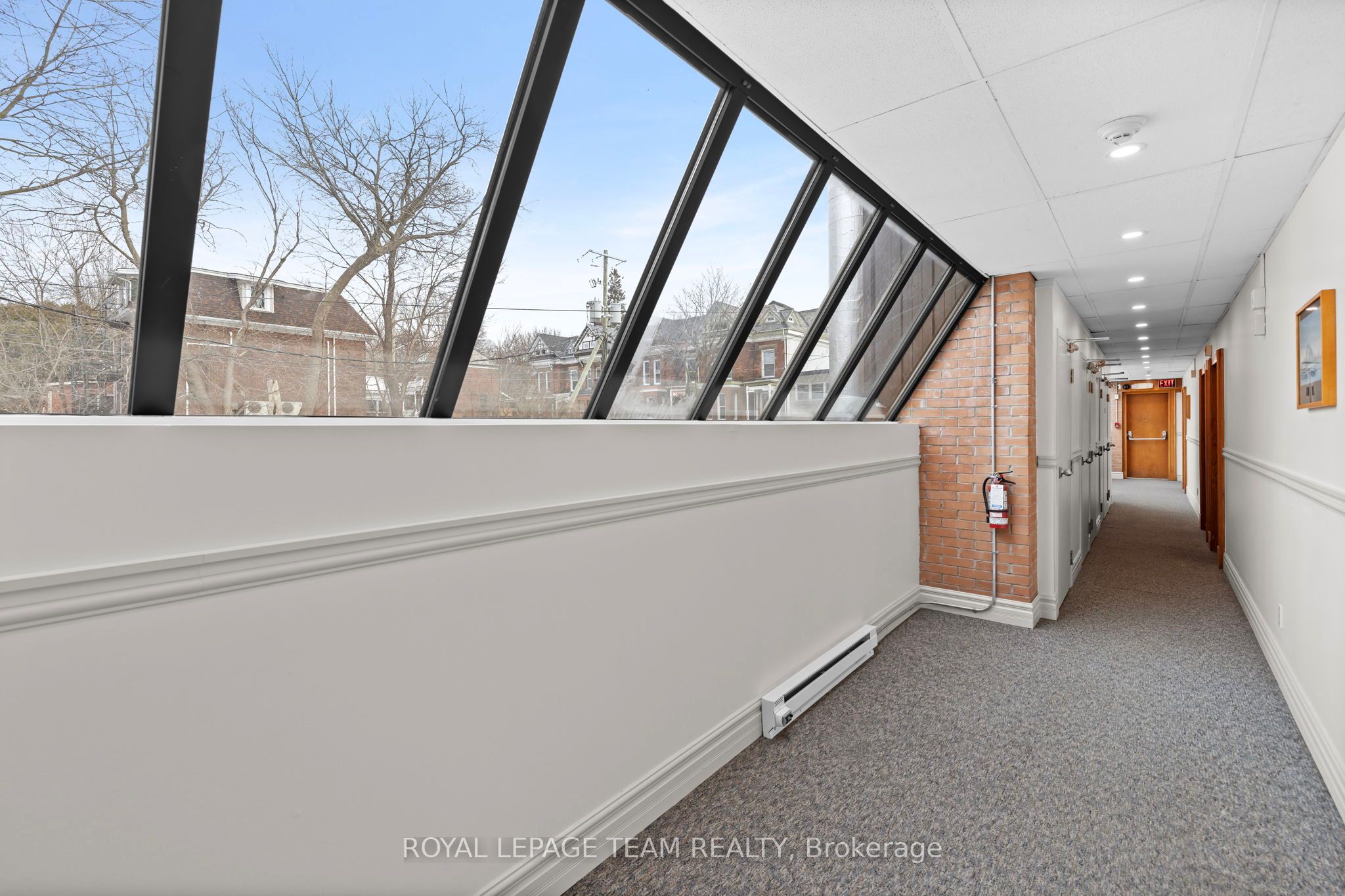 52-58 King Street E Property Photo 15