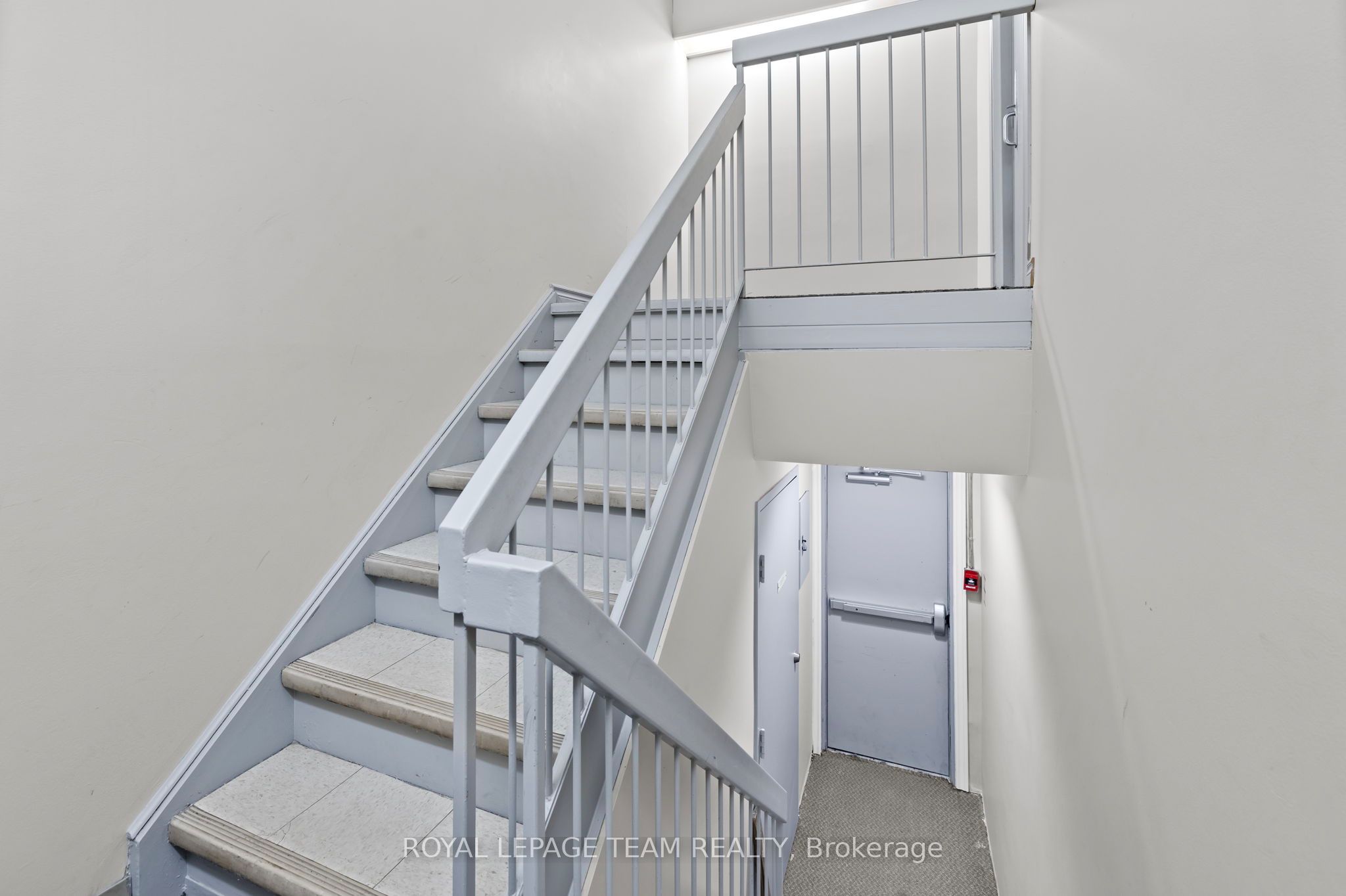 52-58 King Street E Property Photo 19