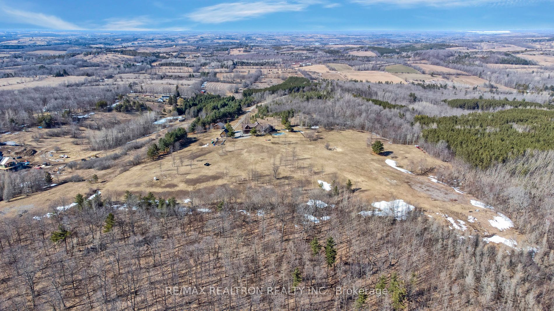 283 Bland Line Property Photo 8