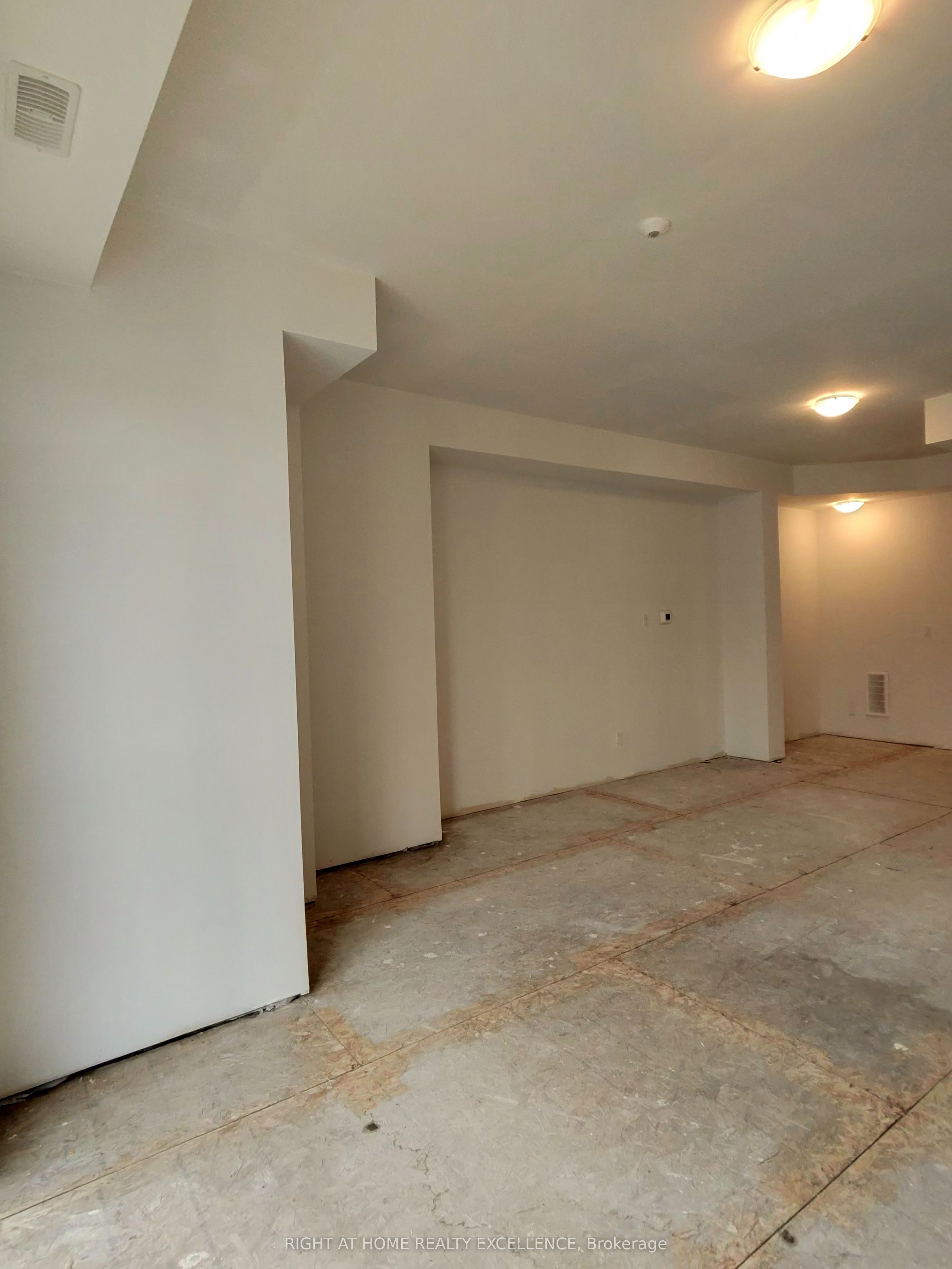 124 Seabrook Drive 110 Property Photo 13
