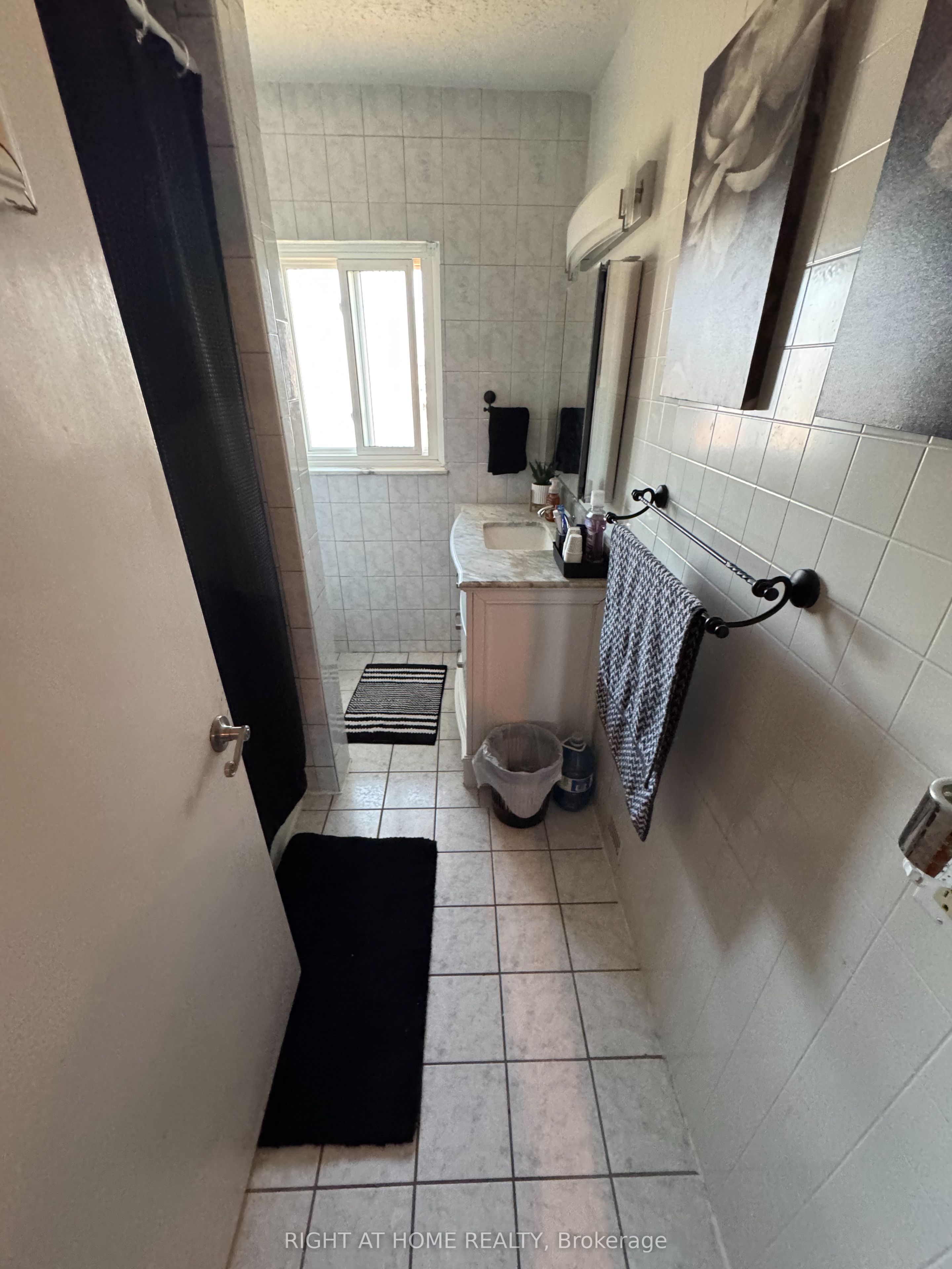 655-91 Giles Boulevard Property Photo 29