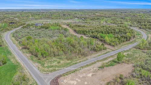 7 Mcdonell Crescent Property Photo 12