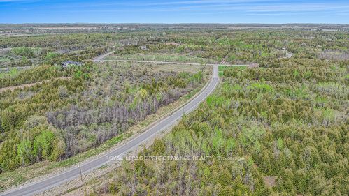 7 Mcdonell Crescent Property Photo 17